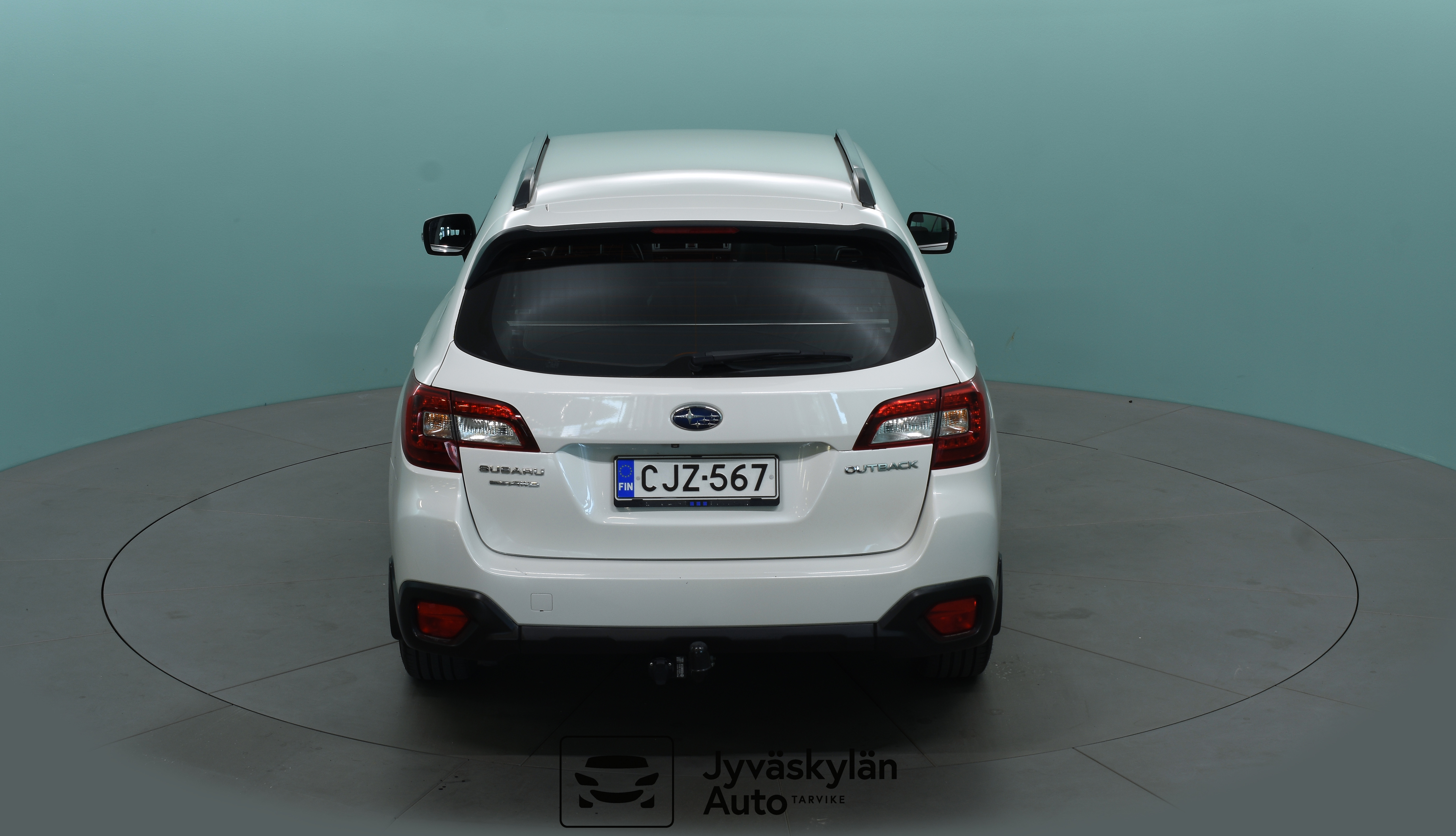 SUBARU Outback 2015