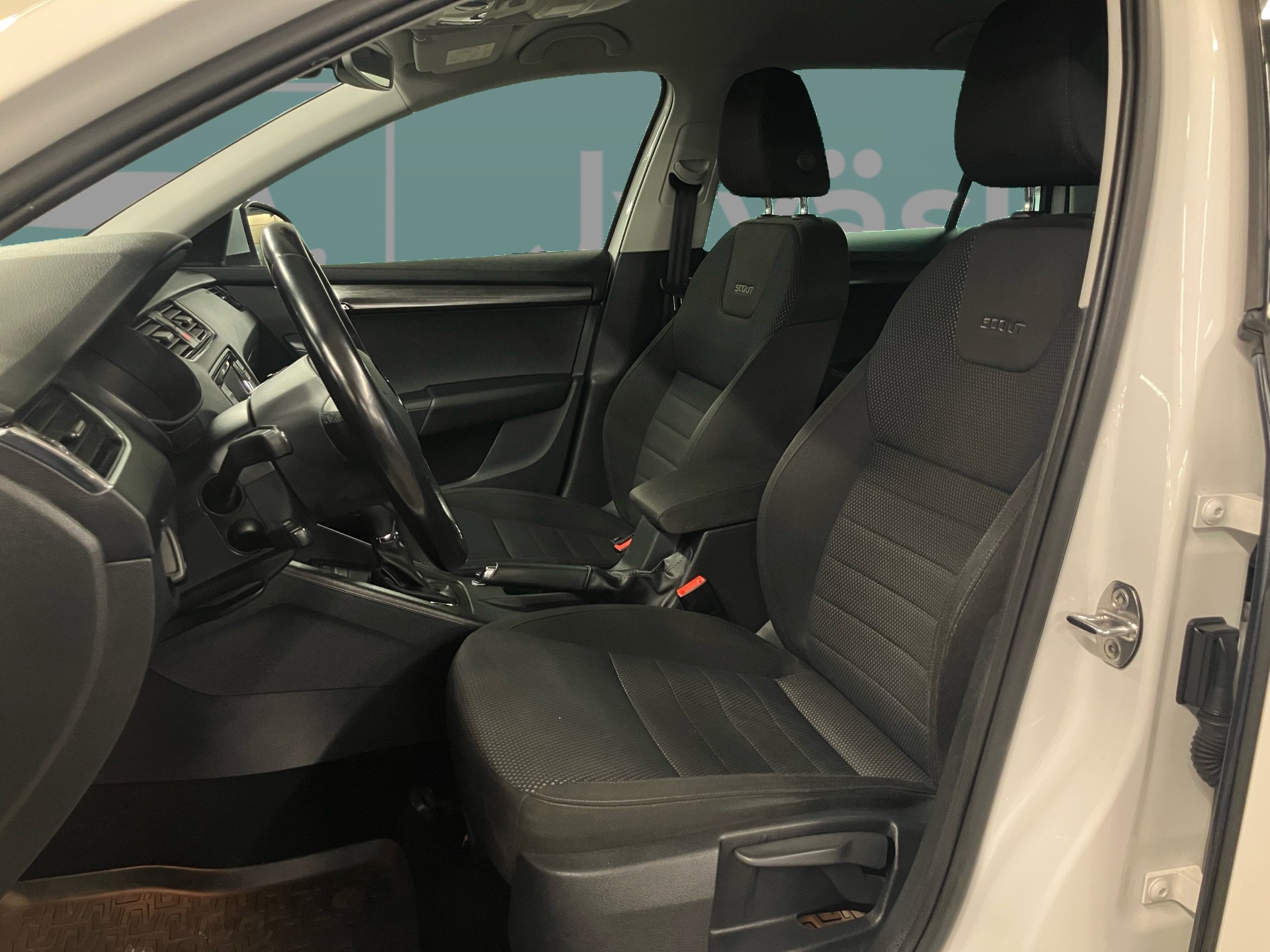 SKODA Octavia 2016