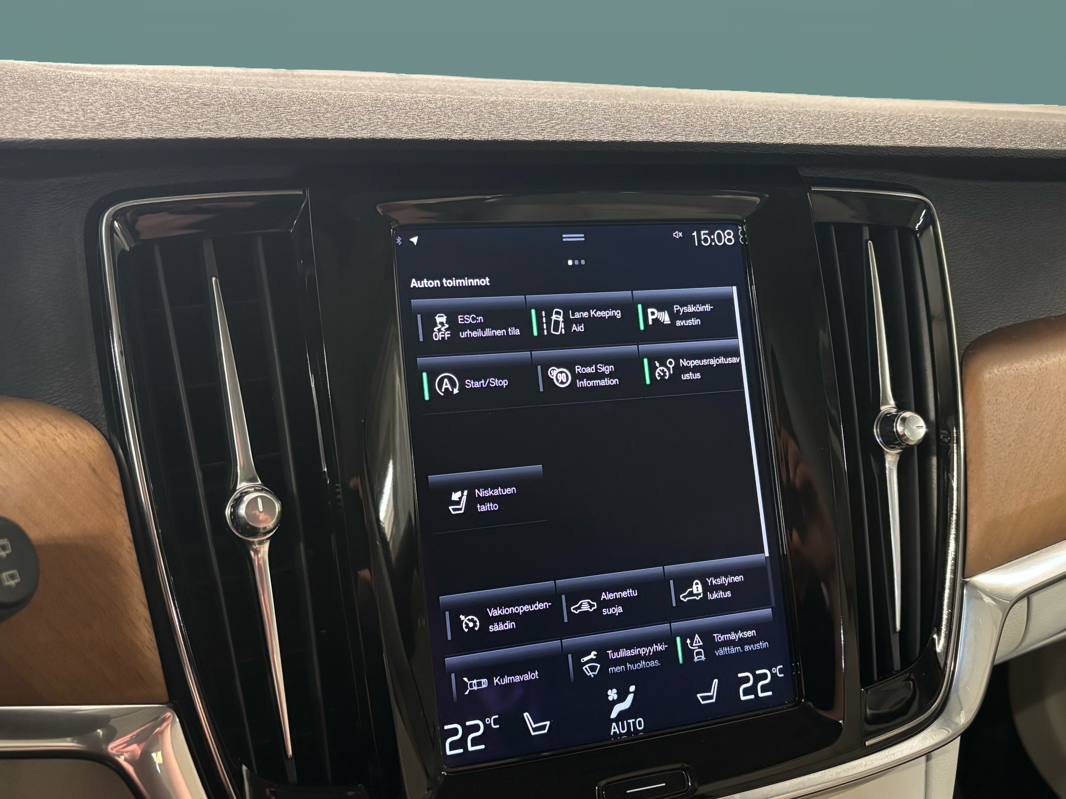 VOLVO V90 2016