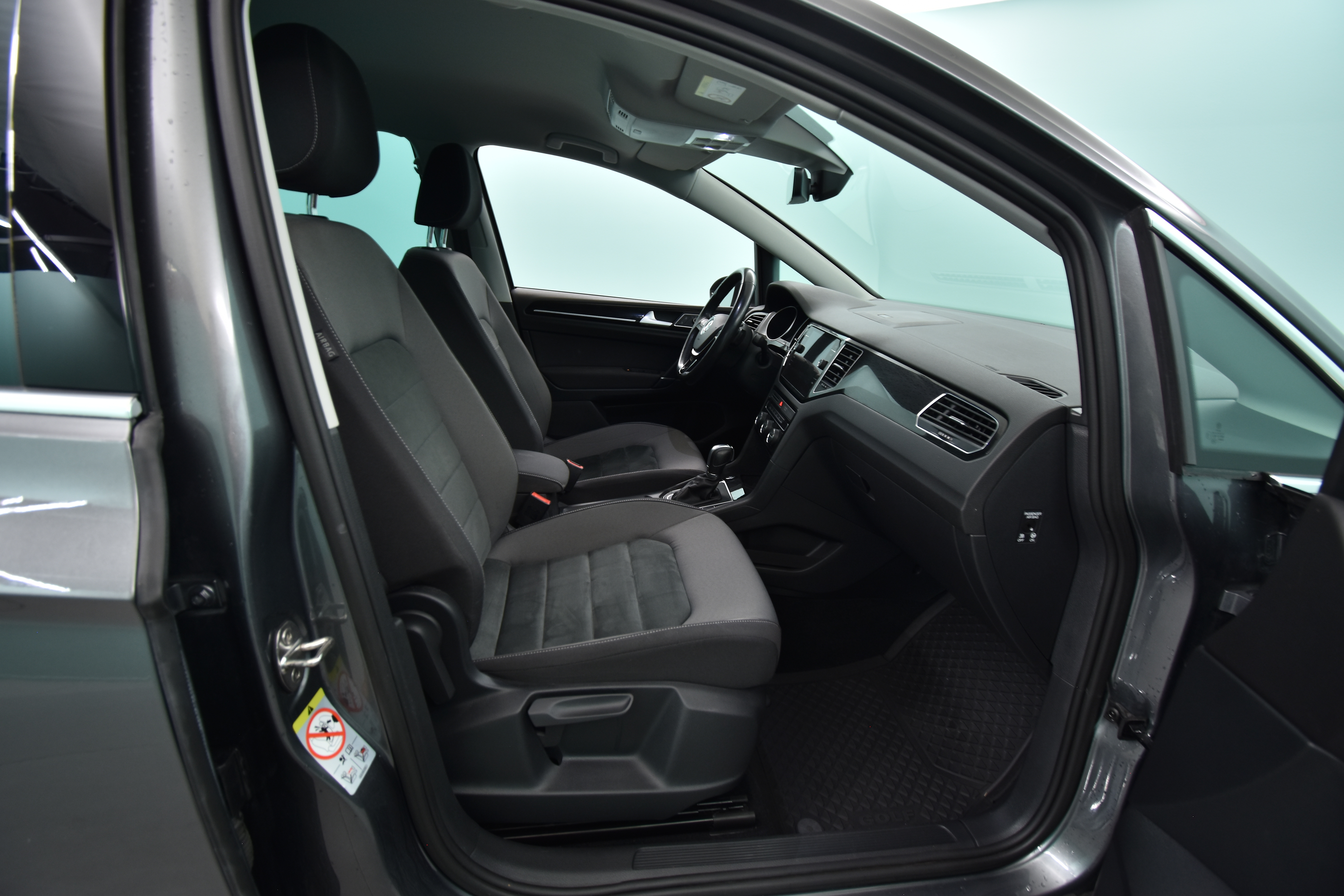 VOLKSWAGEN Golf Sportsvan 2018