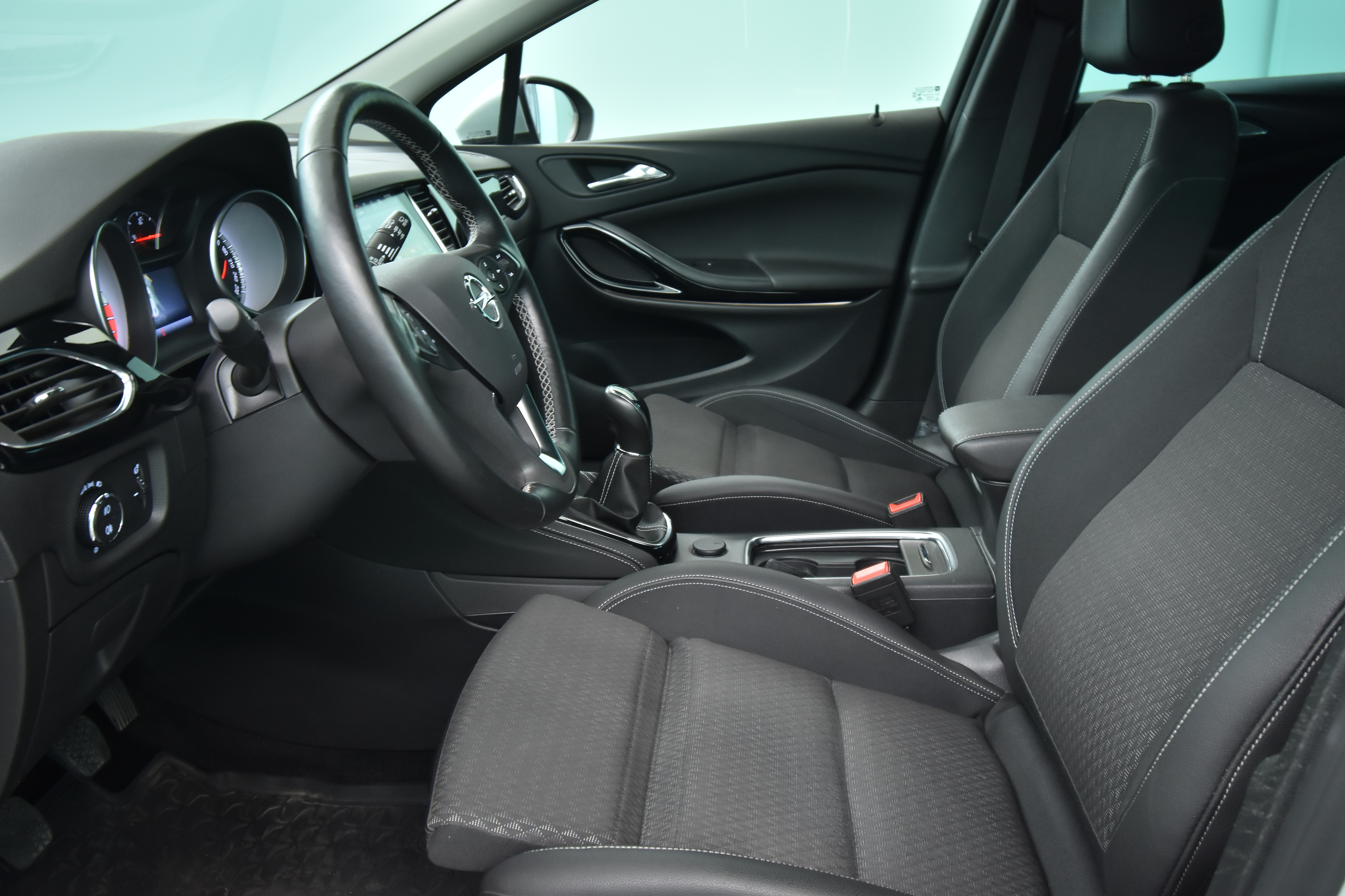 OPEL Astra 2018