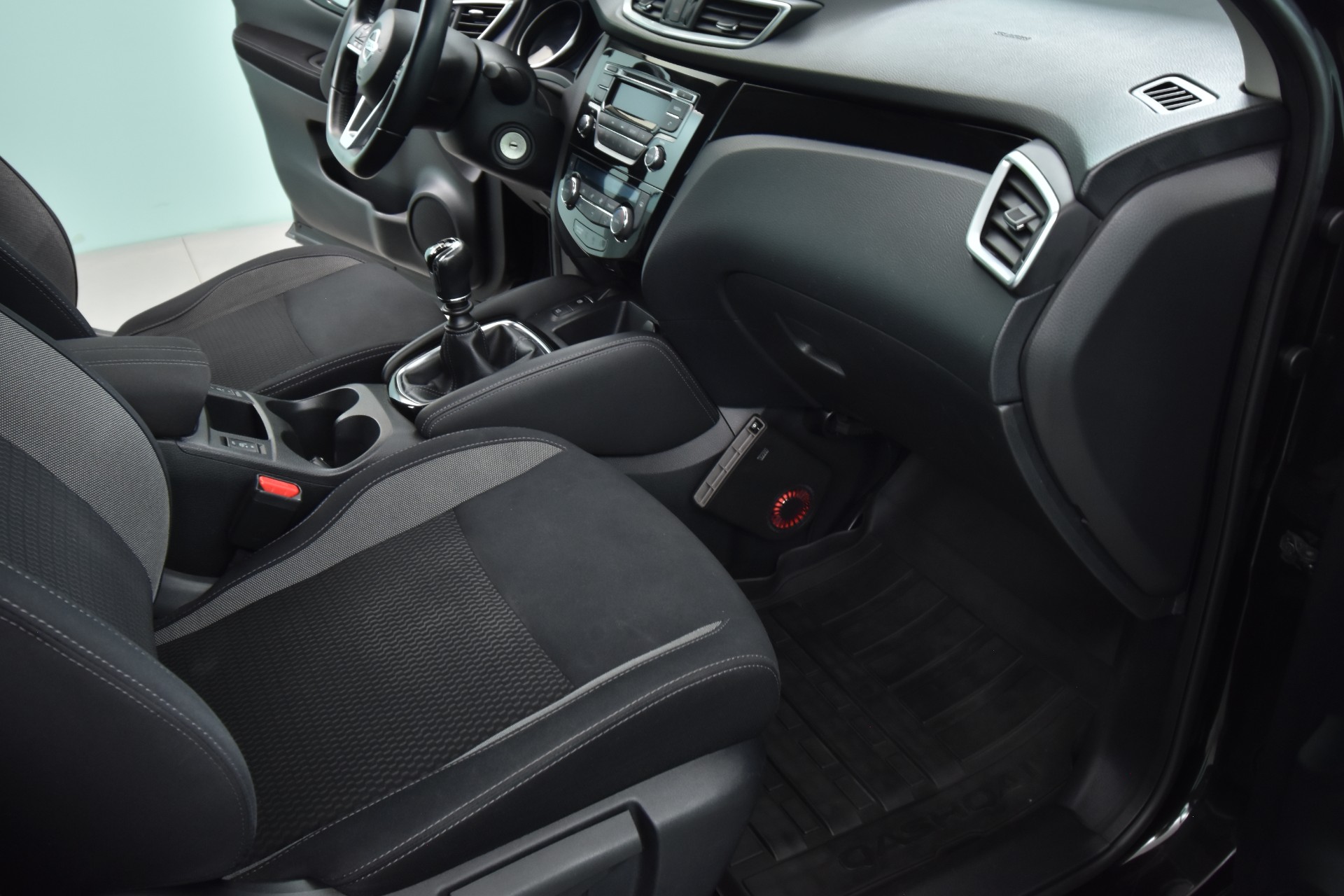 NISSAN Qashqai 2018