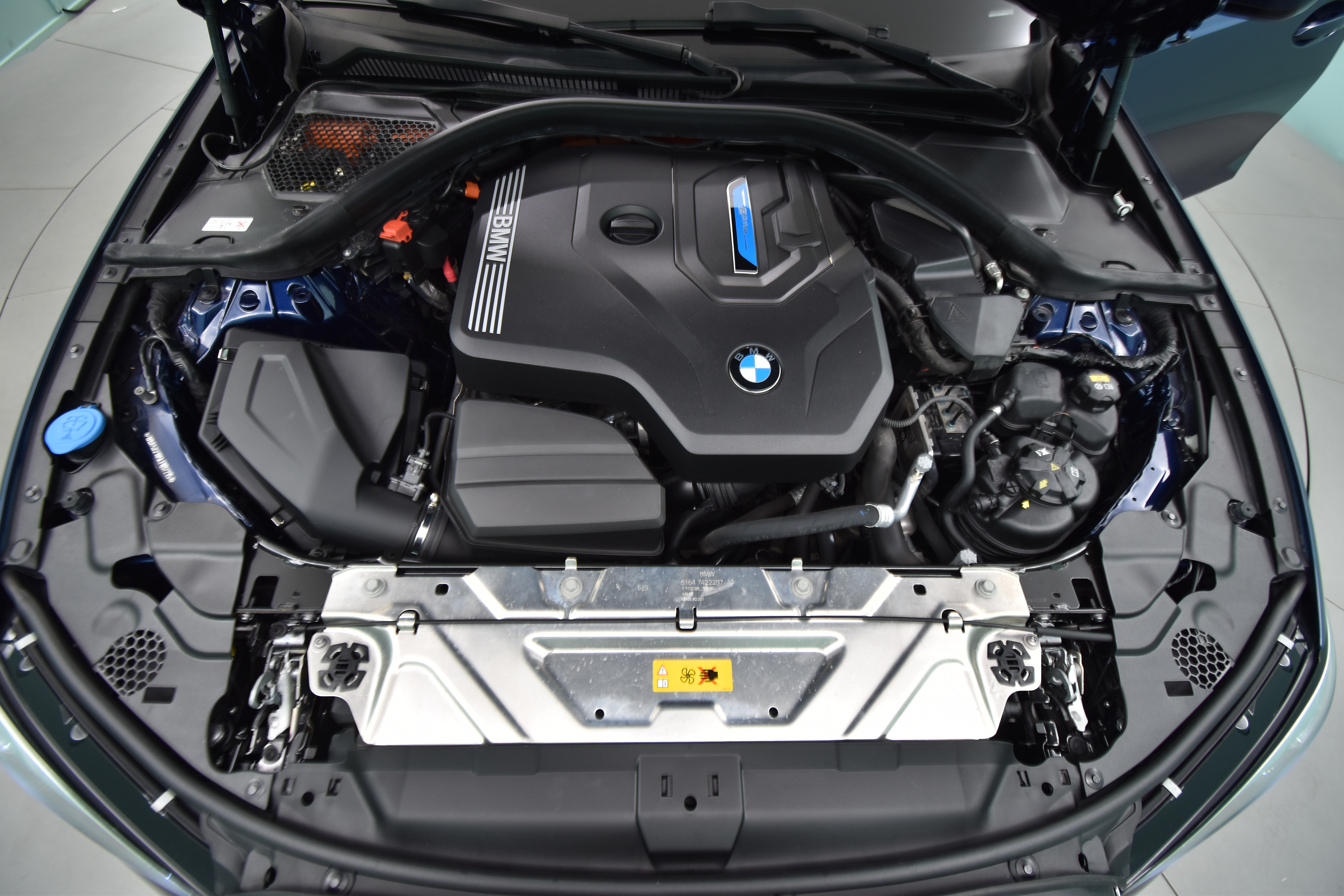 BMW 330 2020