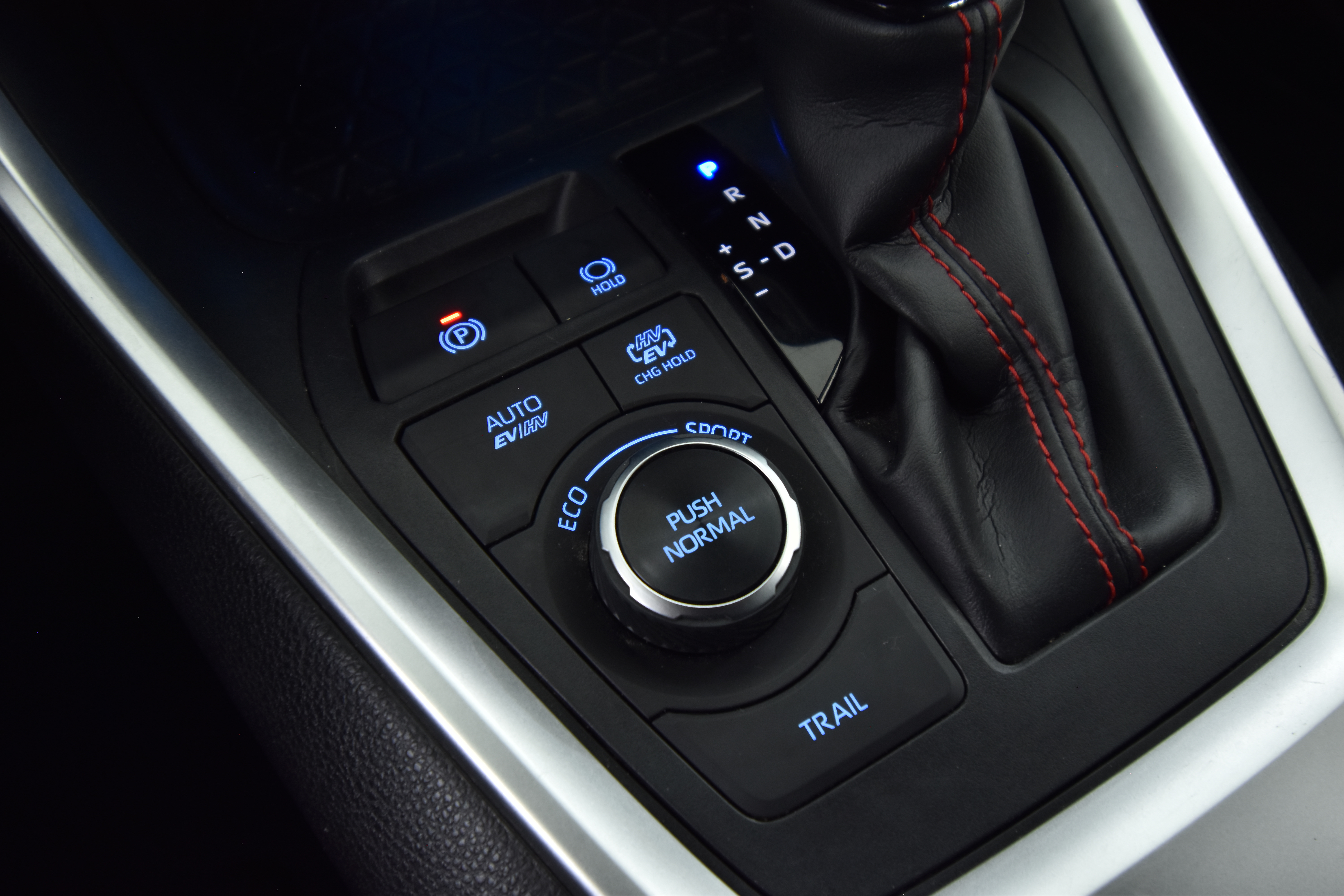 TOYOTA RAV4 Plug-in 2021