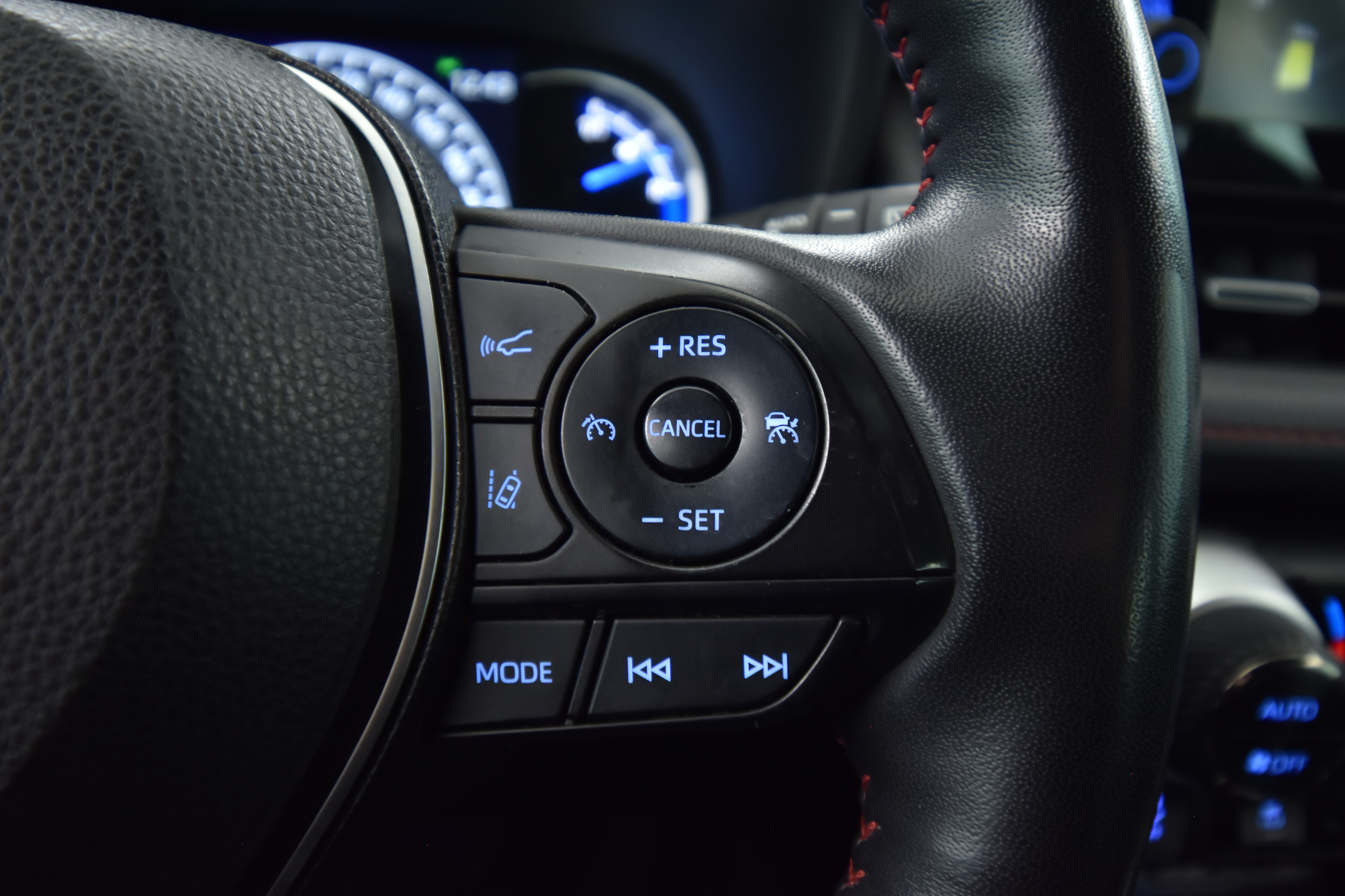 TOYOTA RAV4 Plug-in 2021