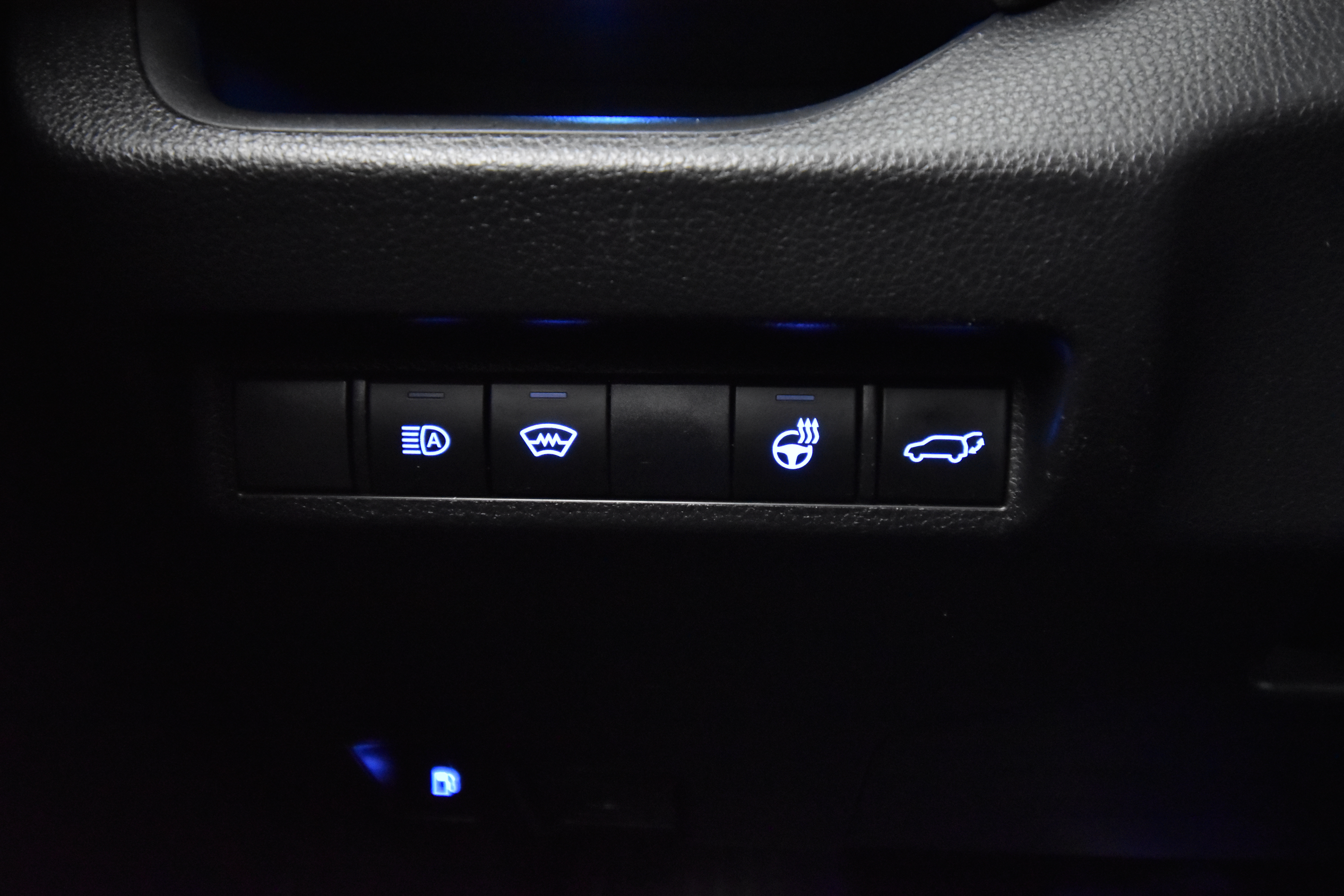 TOYOTA RAV4 Plug-in 2021