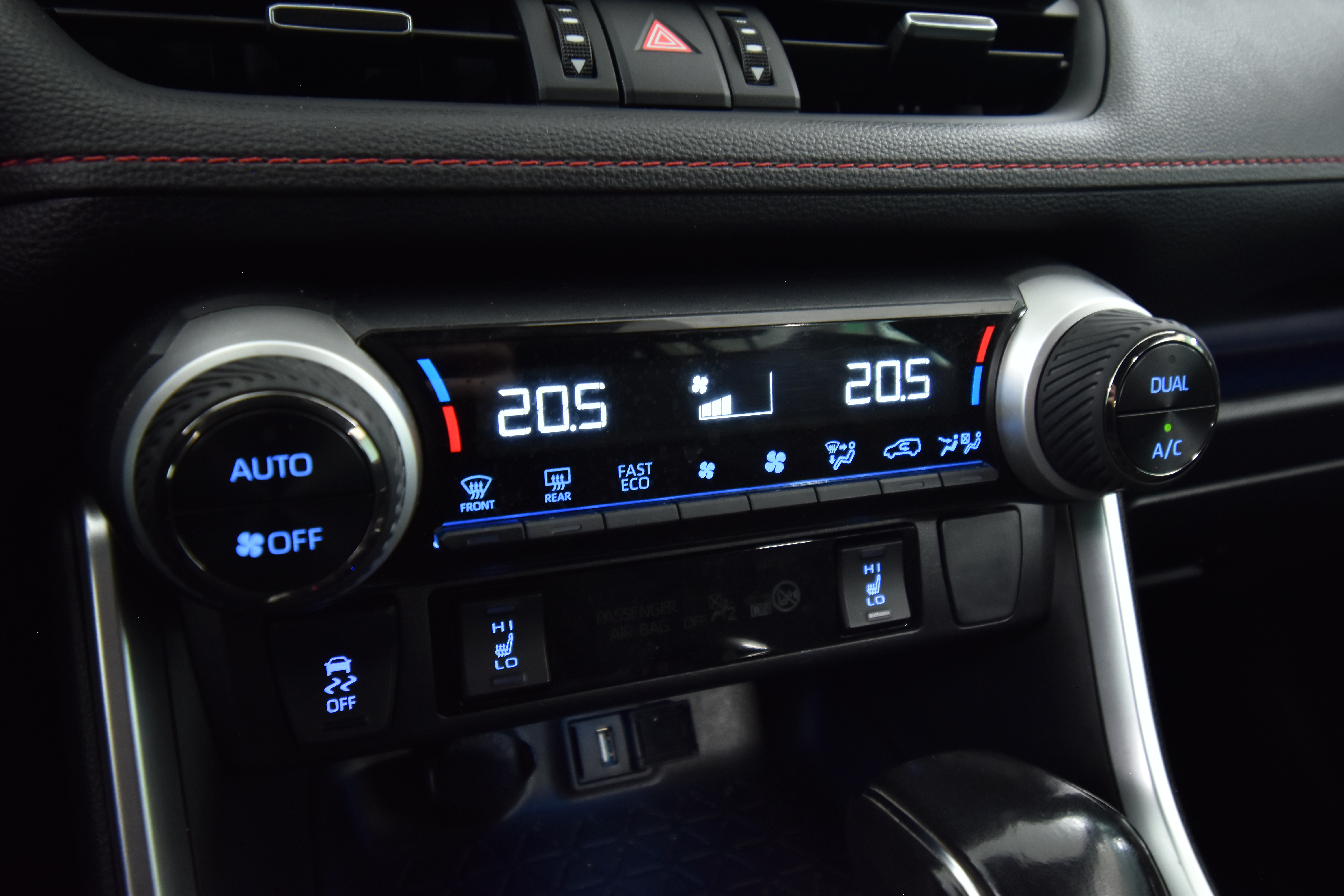 TOYOTA RAV4 Plug-in 2021