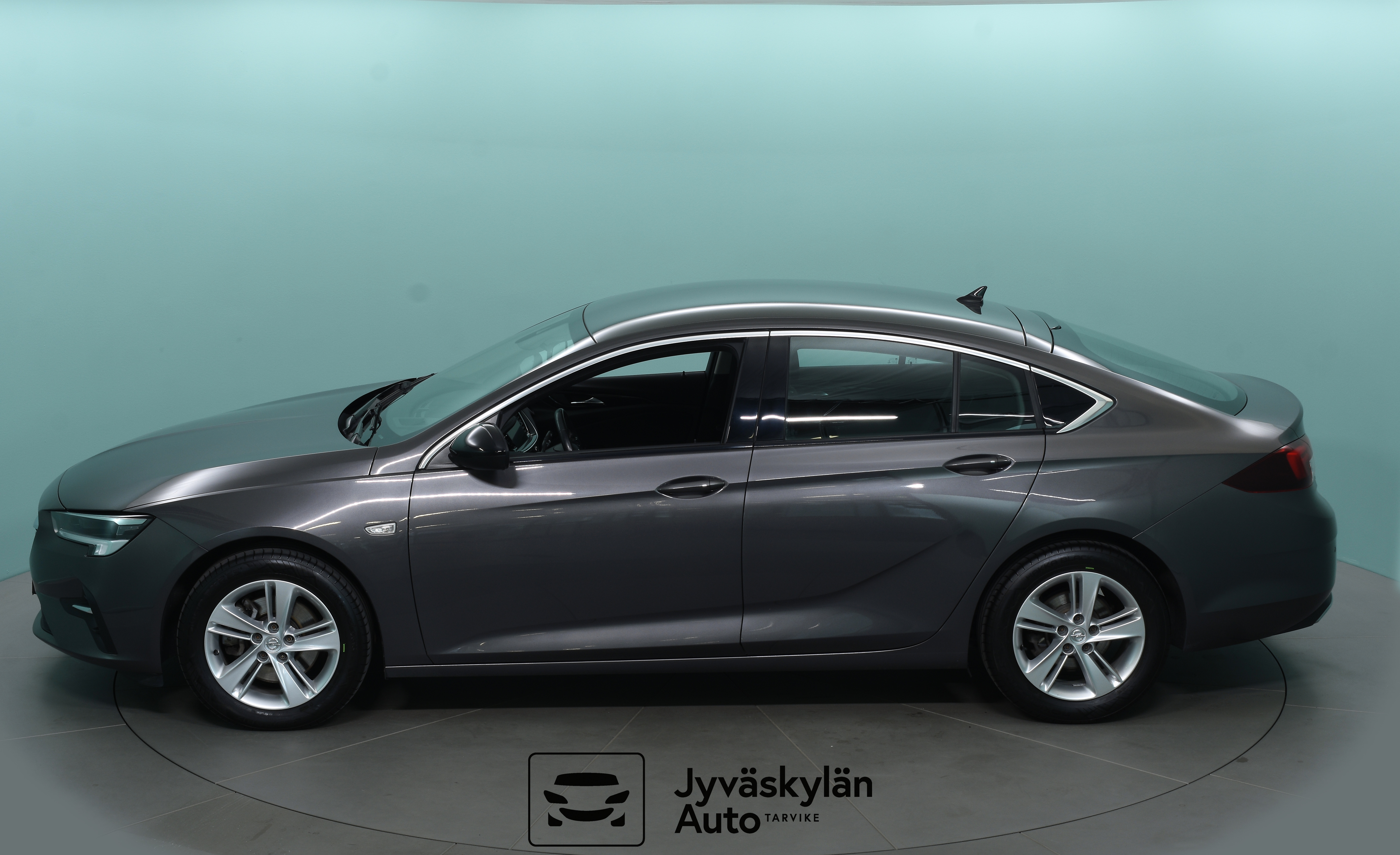 OPEL Insignia 2023