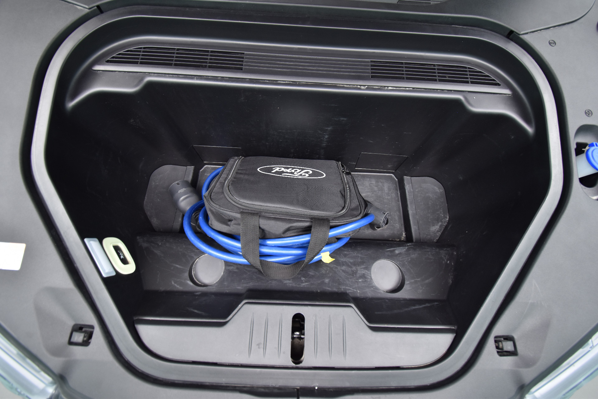 FORD Mustang Mach-E 2022