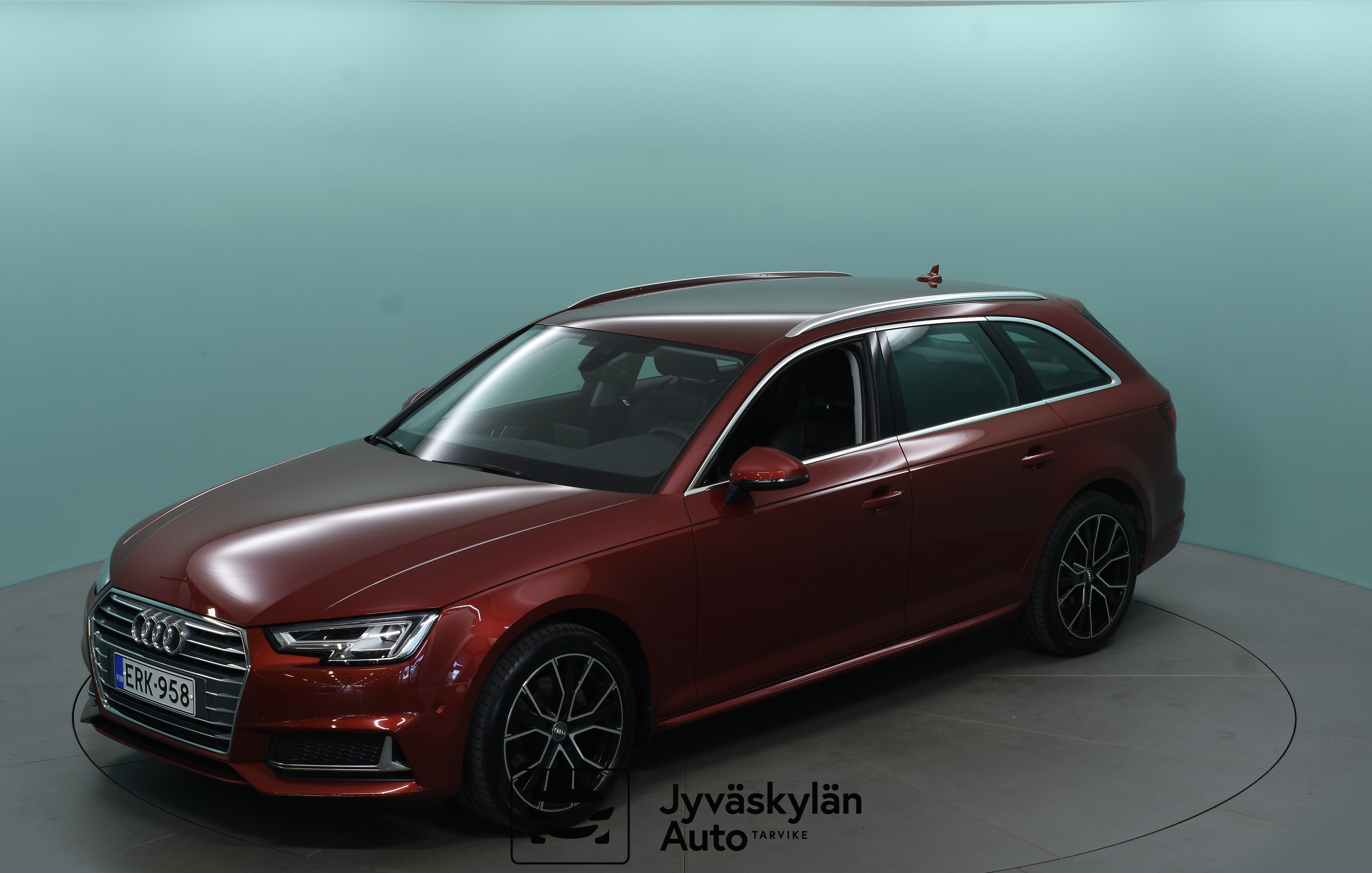 AUDI A4 2019
