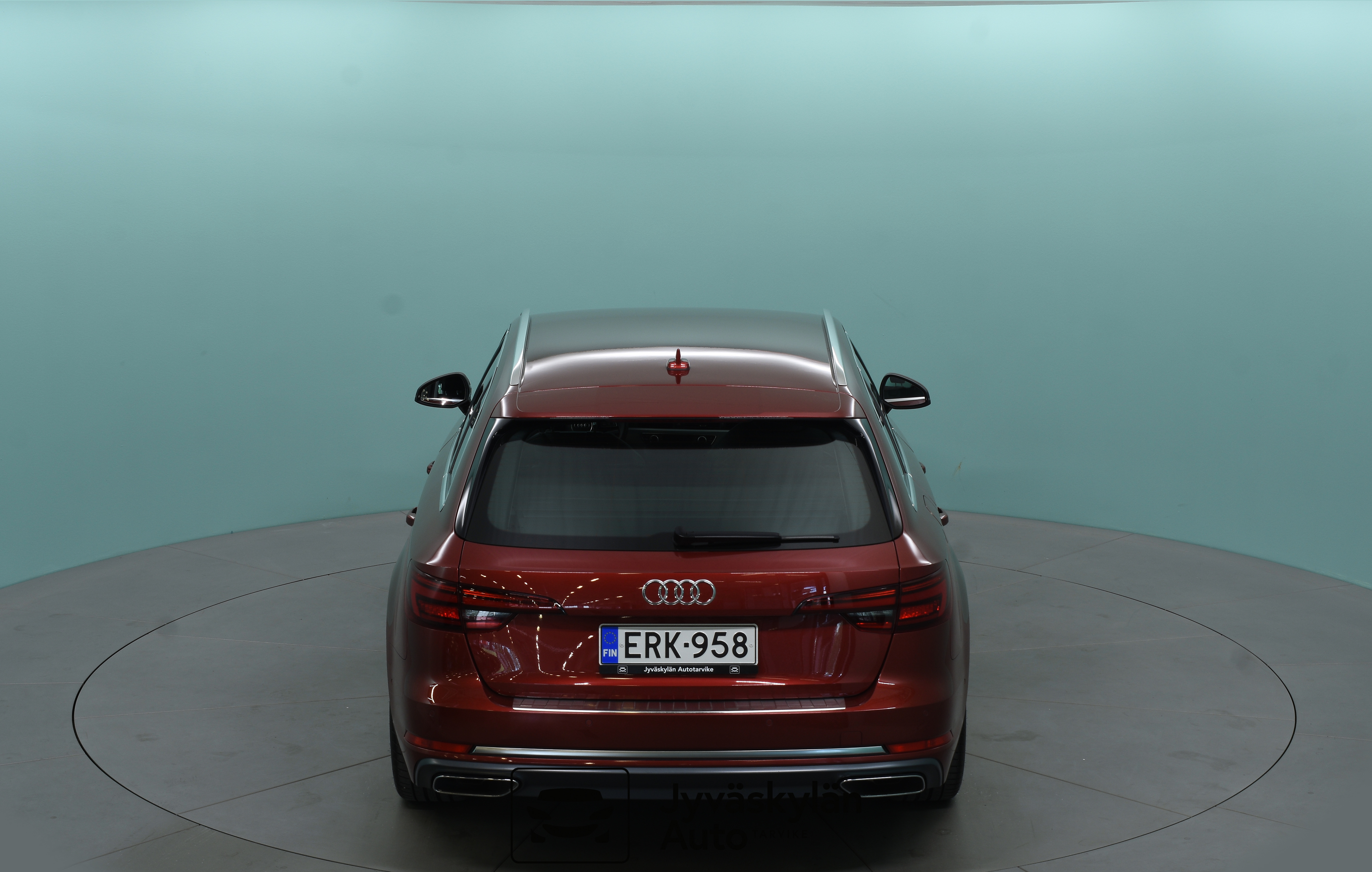 AUDI A4 2019