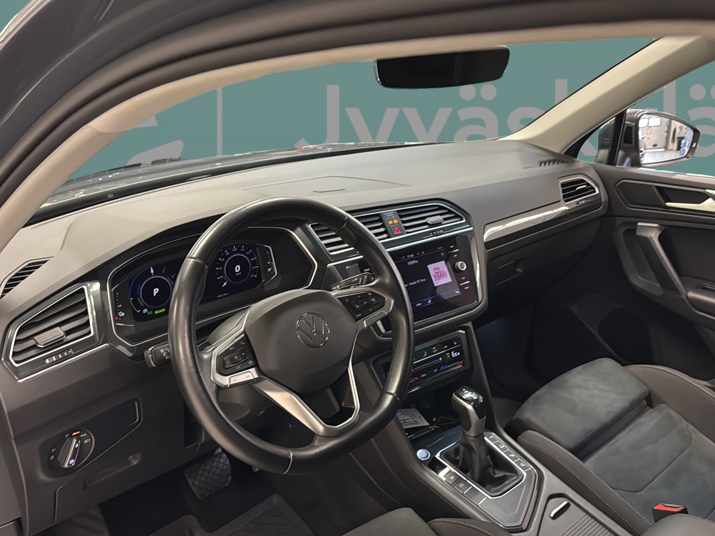 VOLKSWAGEN Tiguan 2021