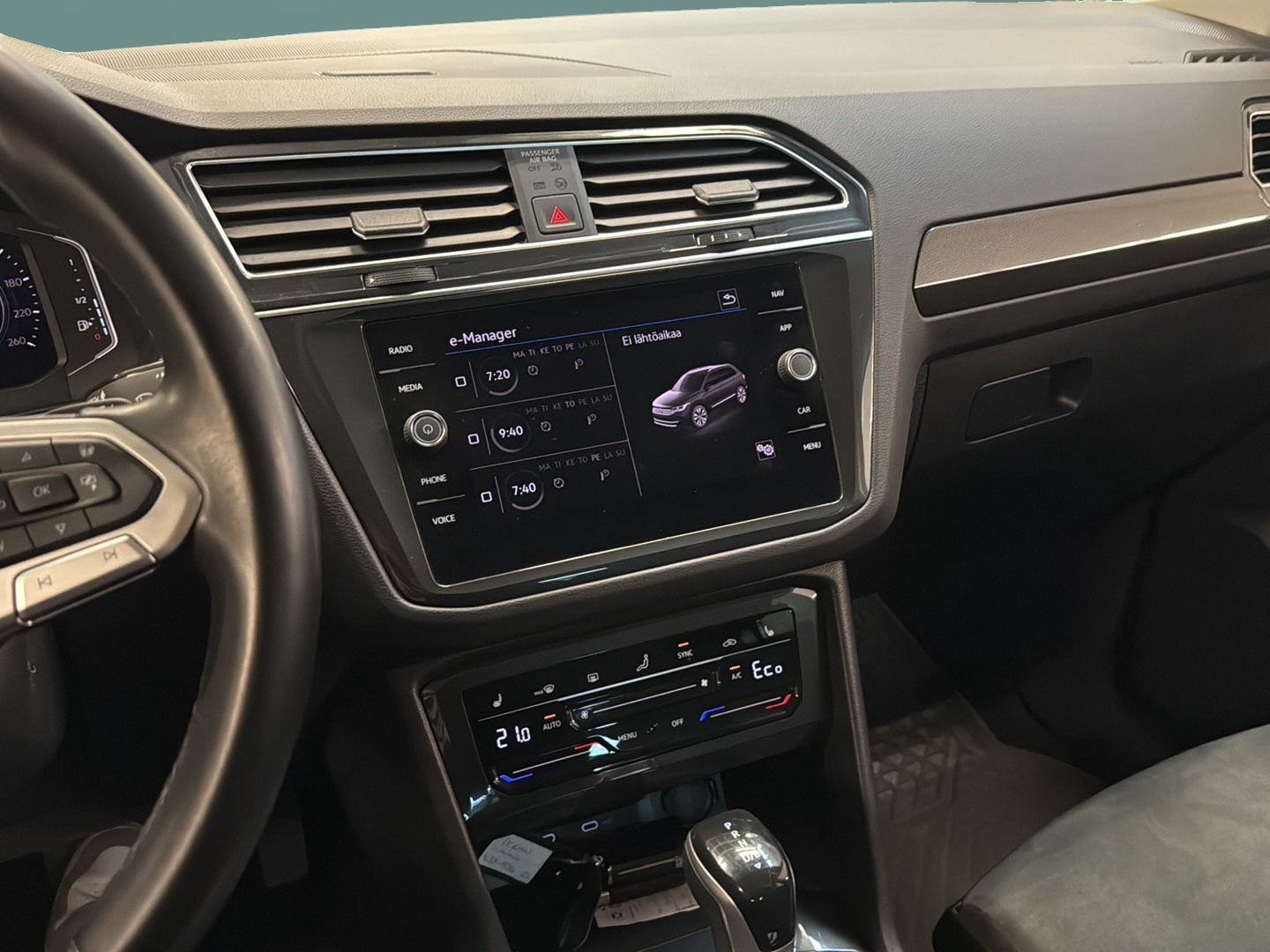 VOLKSWAGEN Tiguan 2021