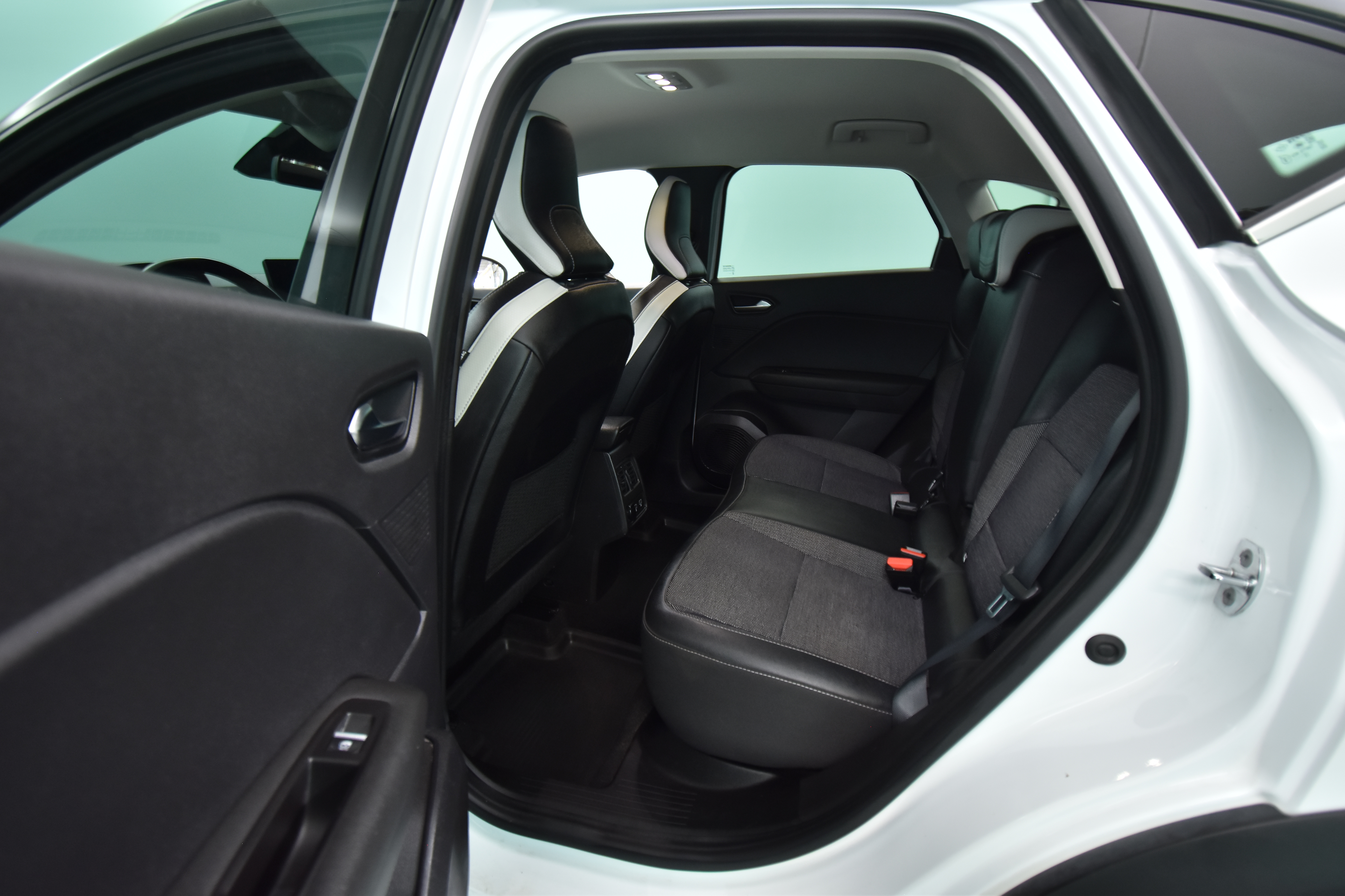RENAULT Captur 2021