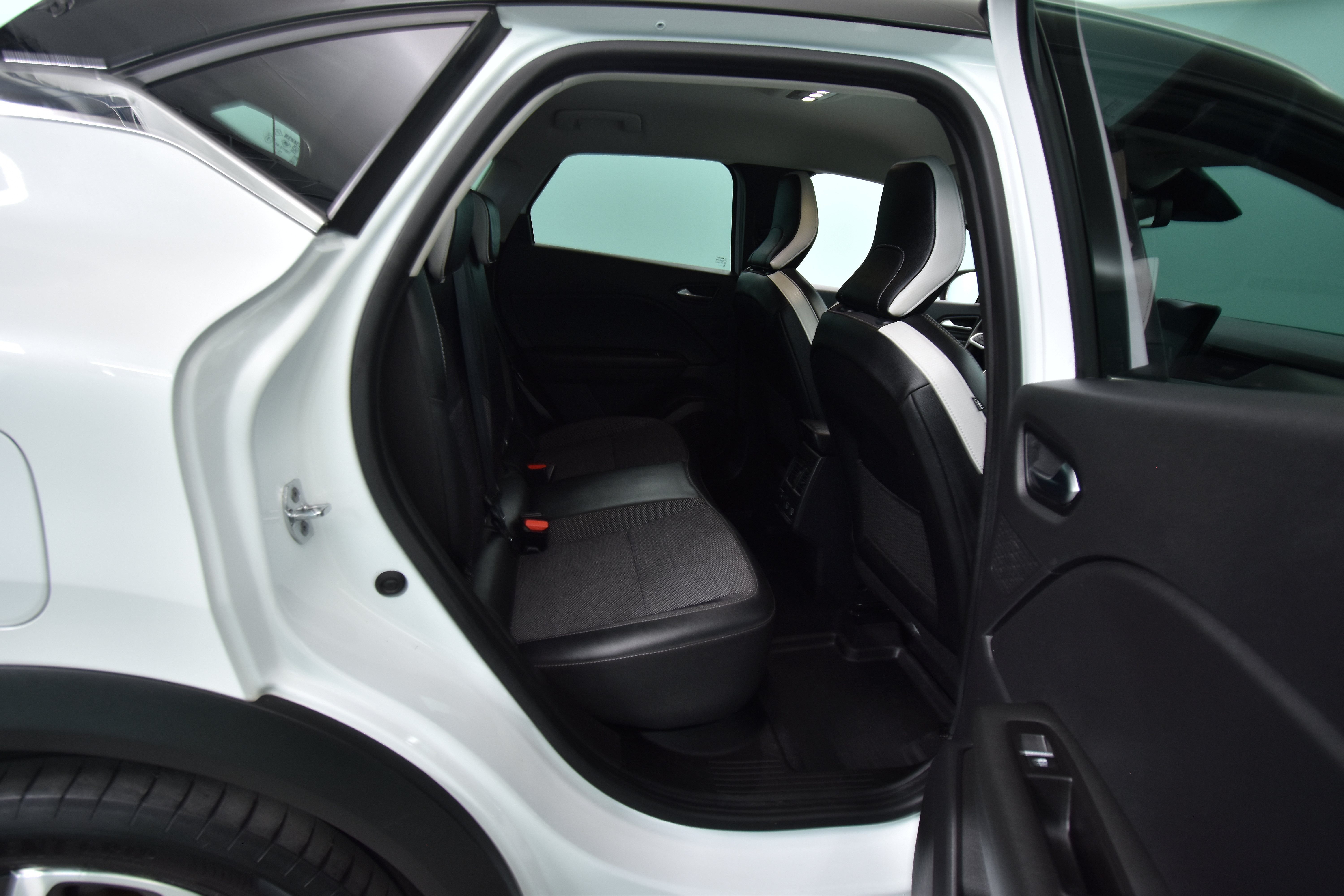 RENAULT Captur 2021