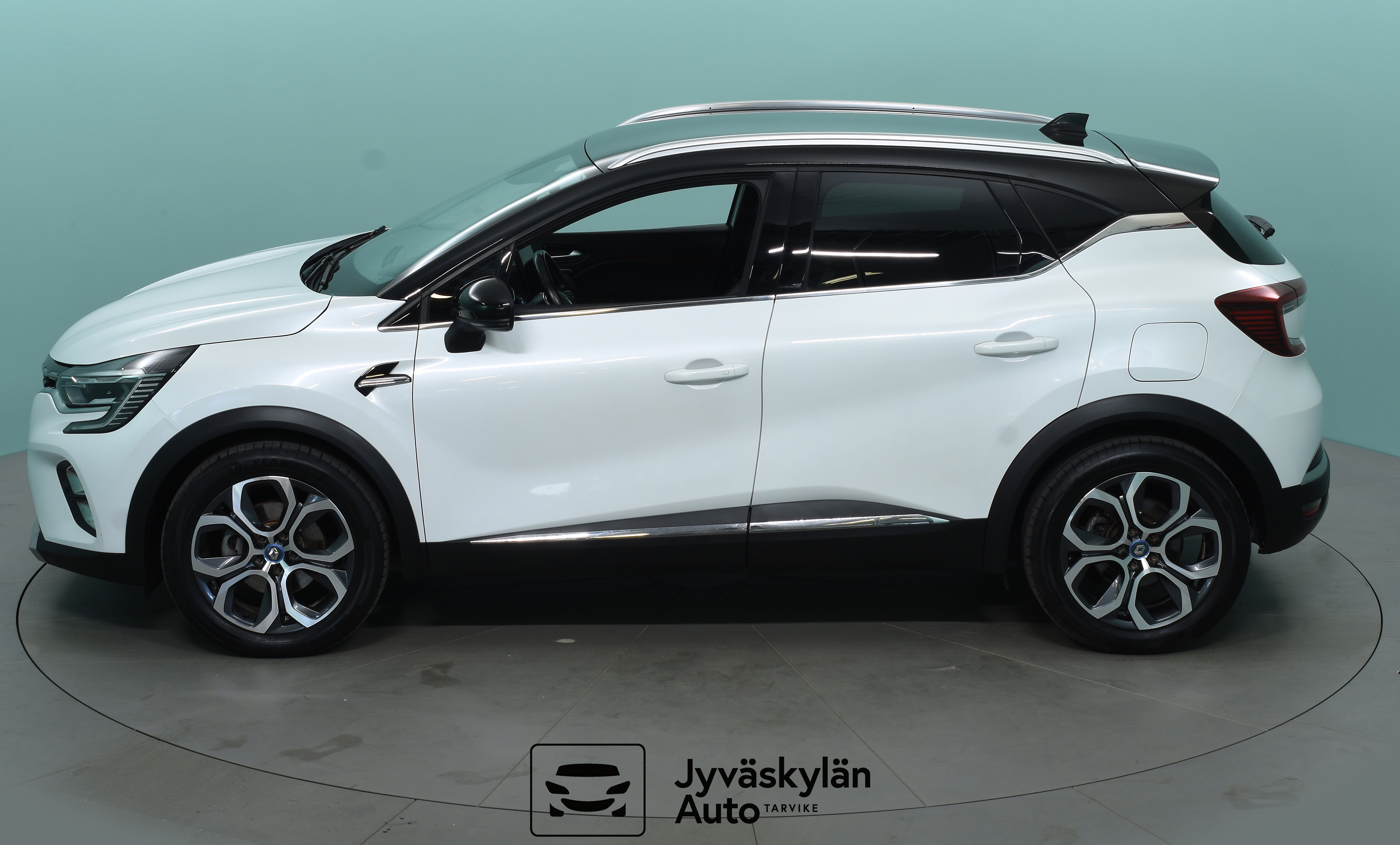 RENAULT Captur 2021