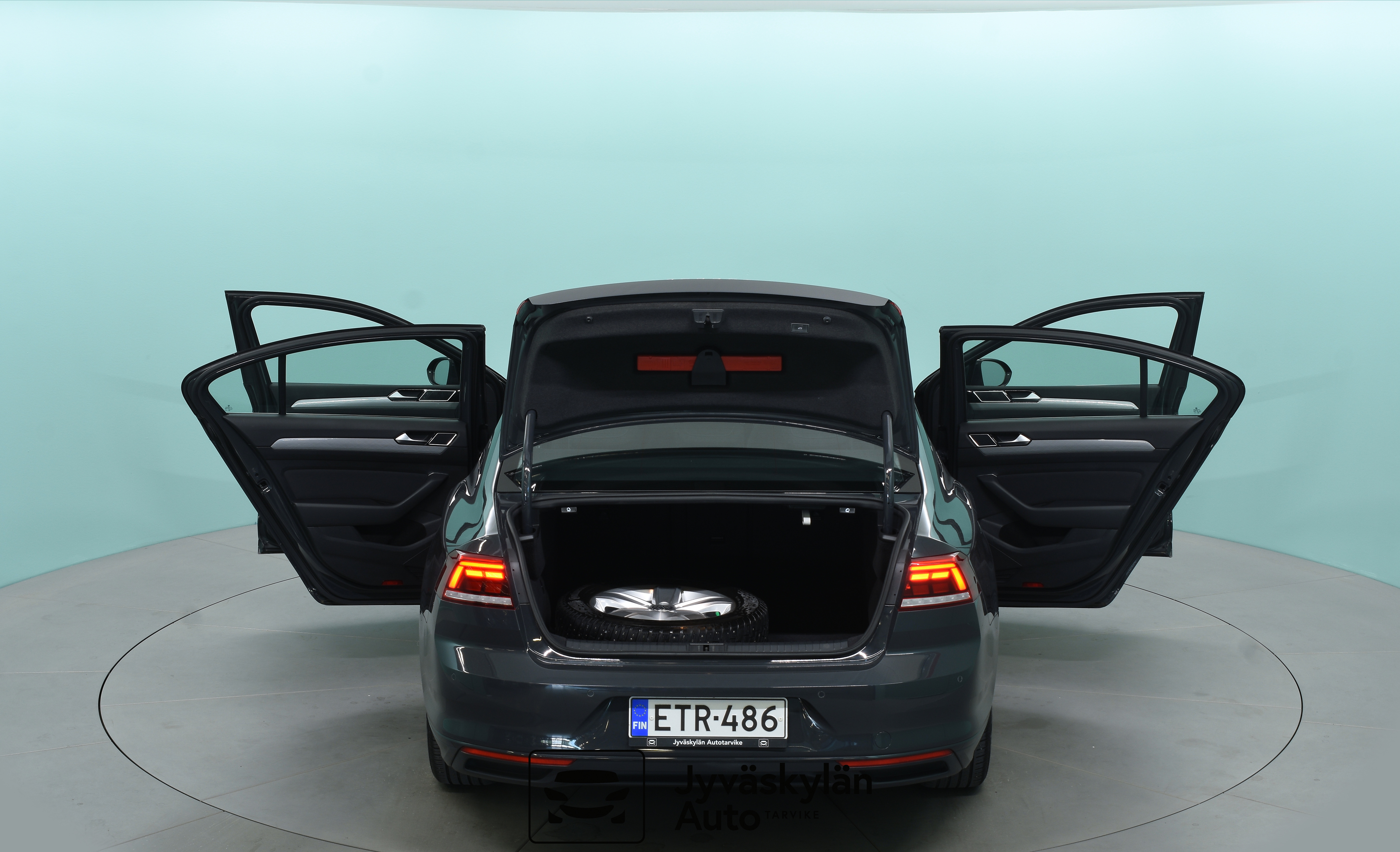 VOLKSWAGEN Passat 2021