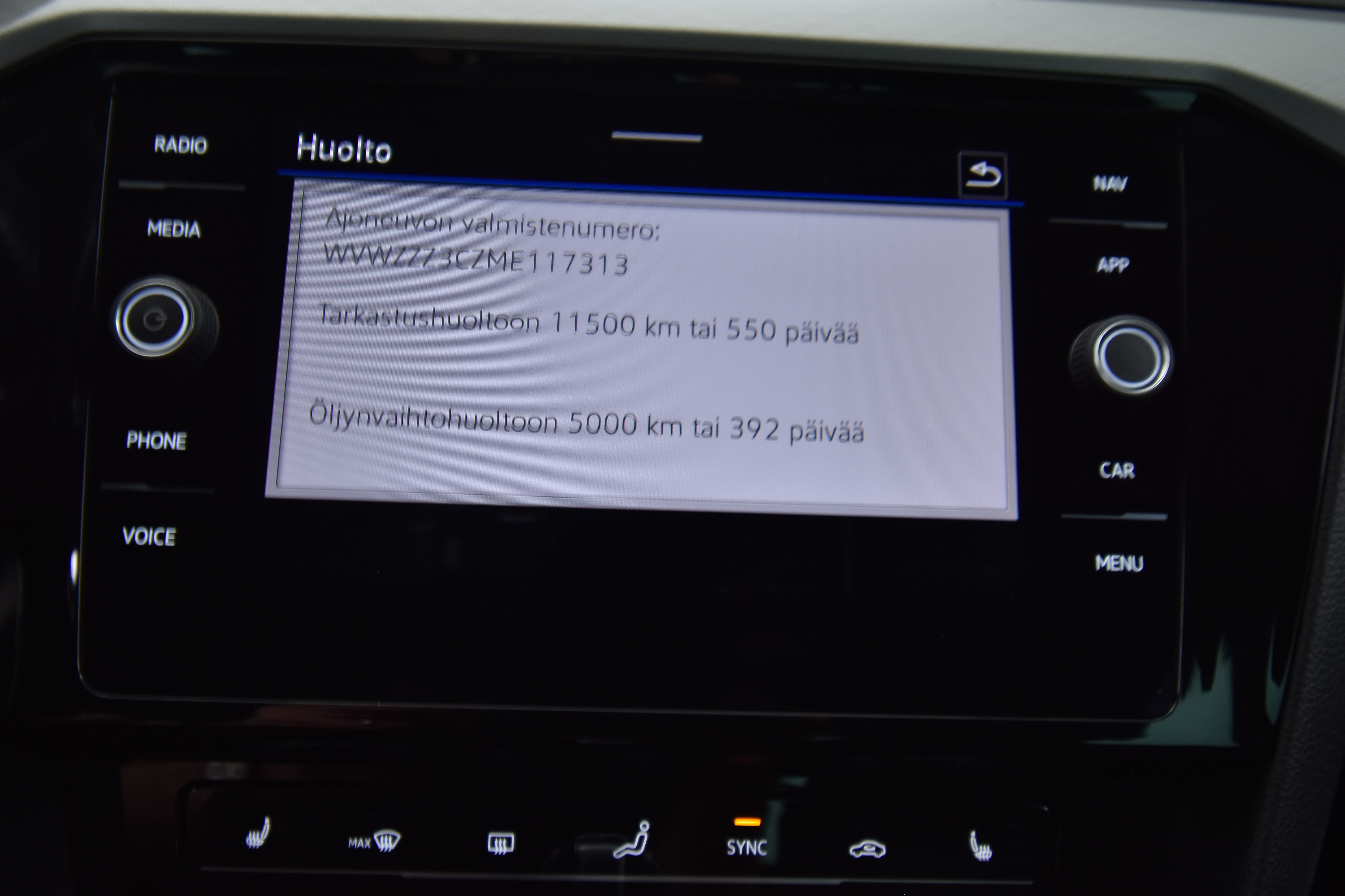 VOLKSWAGEN Passat 2021