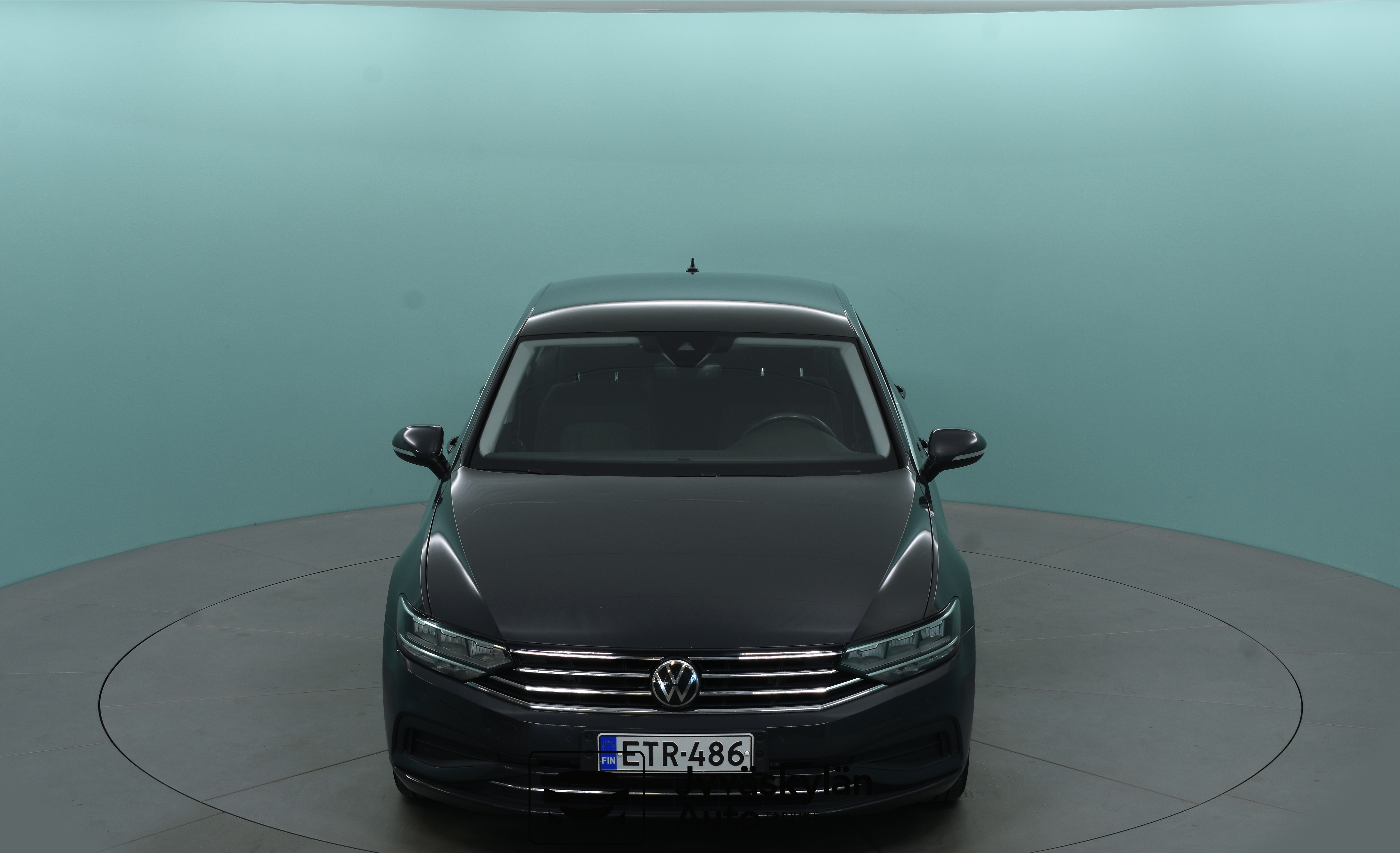 VOLKSWAGEN Passat 2021