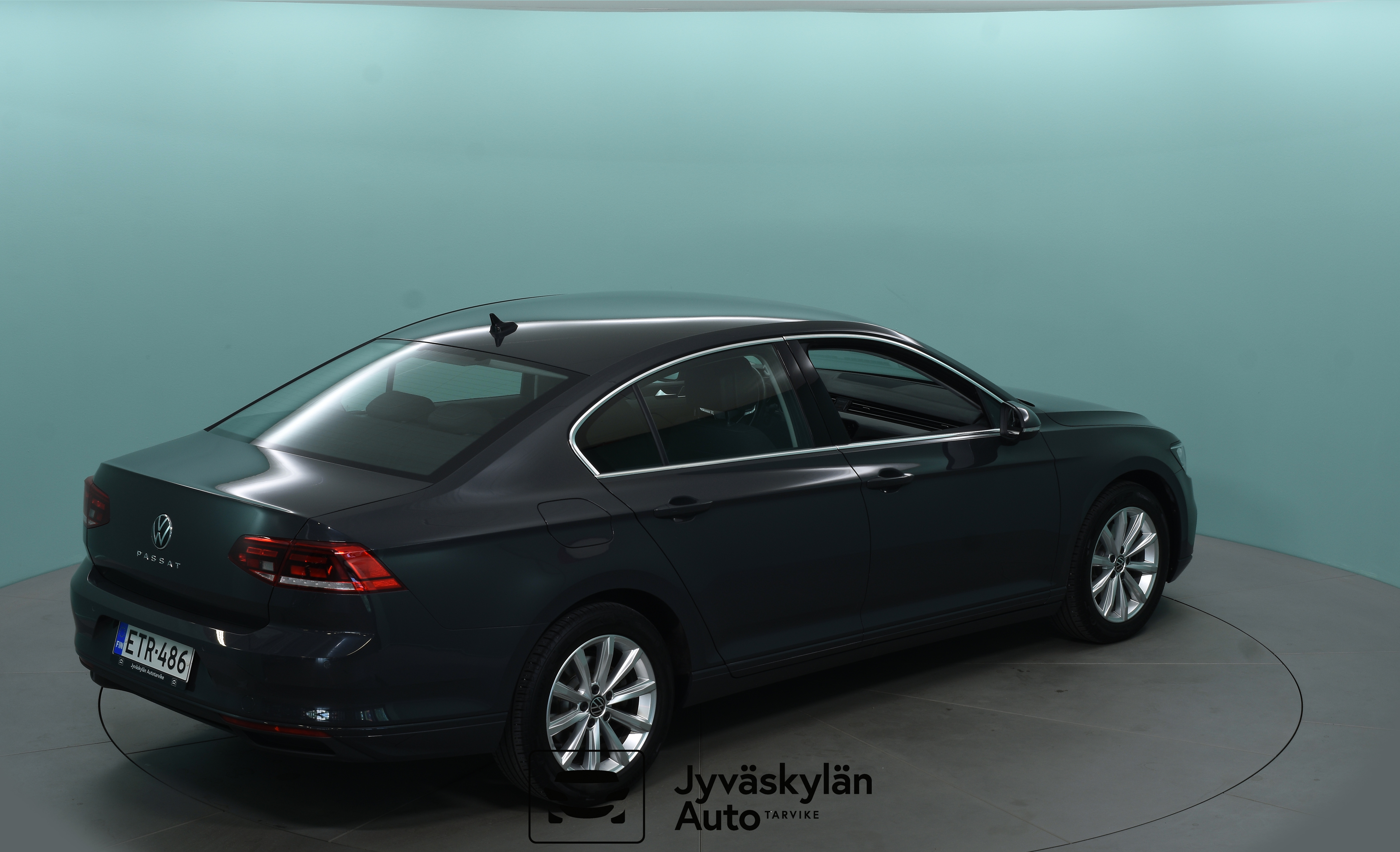 VOLKSWAGEN Passat 2021