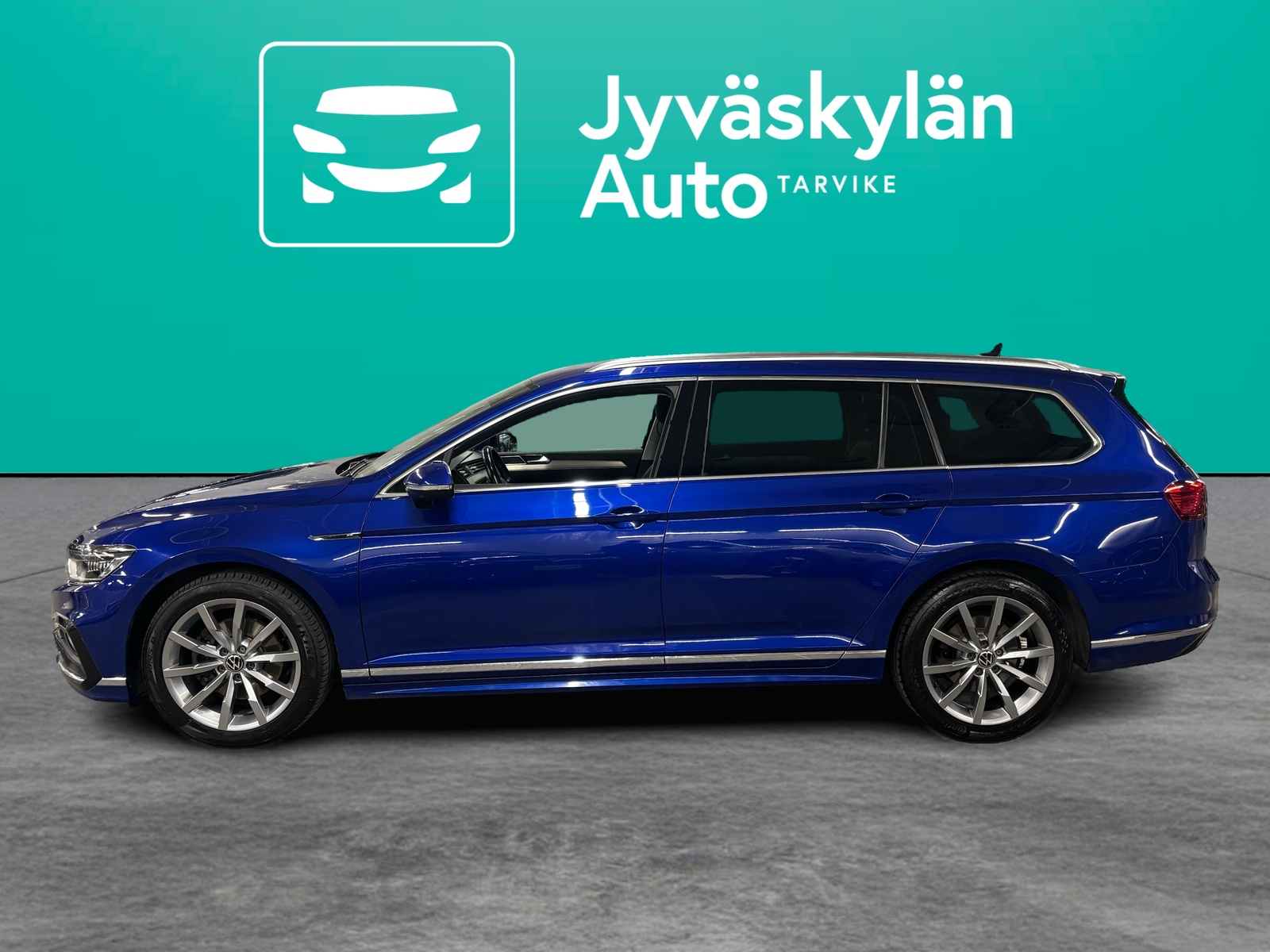 VOLKSWAGEN Passat 2022