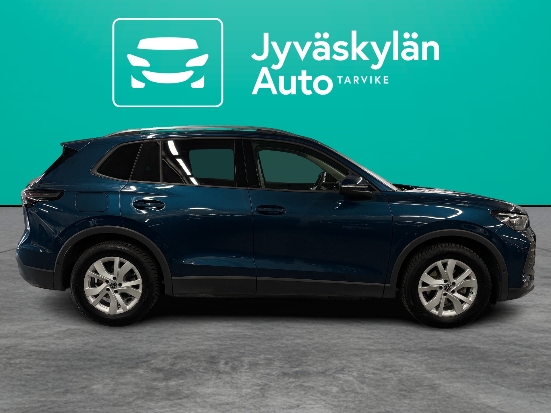 VOLKSWAGEN Tiguan 2024