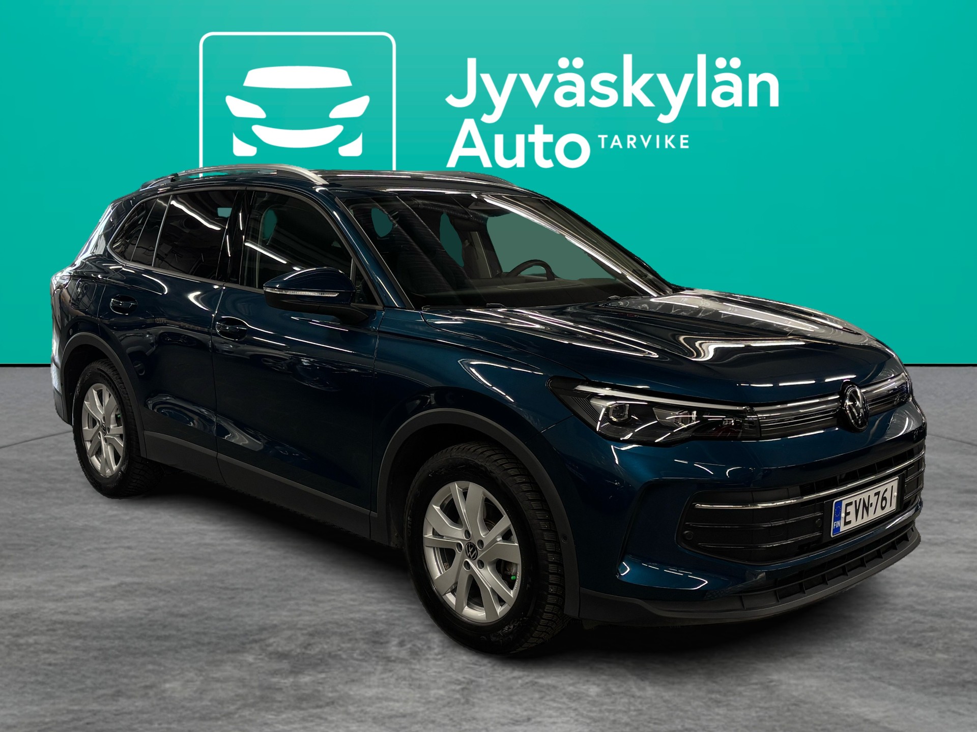 VOLKSWAGEN Tiguan 2024