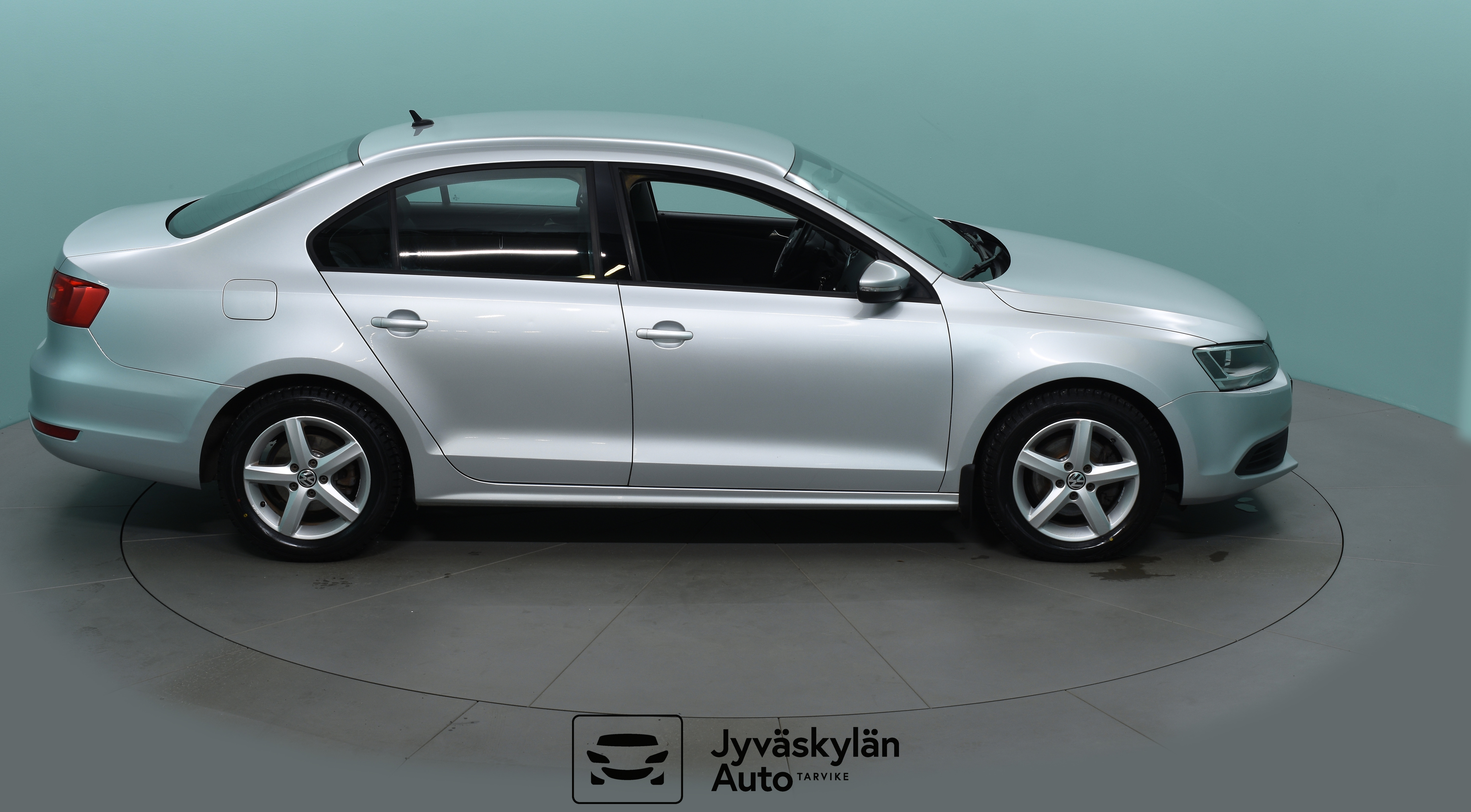 VOLKSWAGEN Jetta 2013
