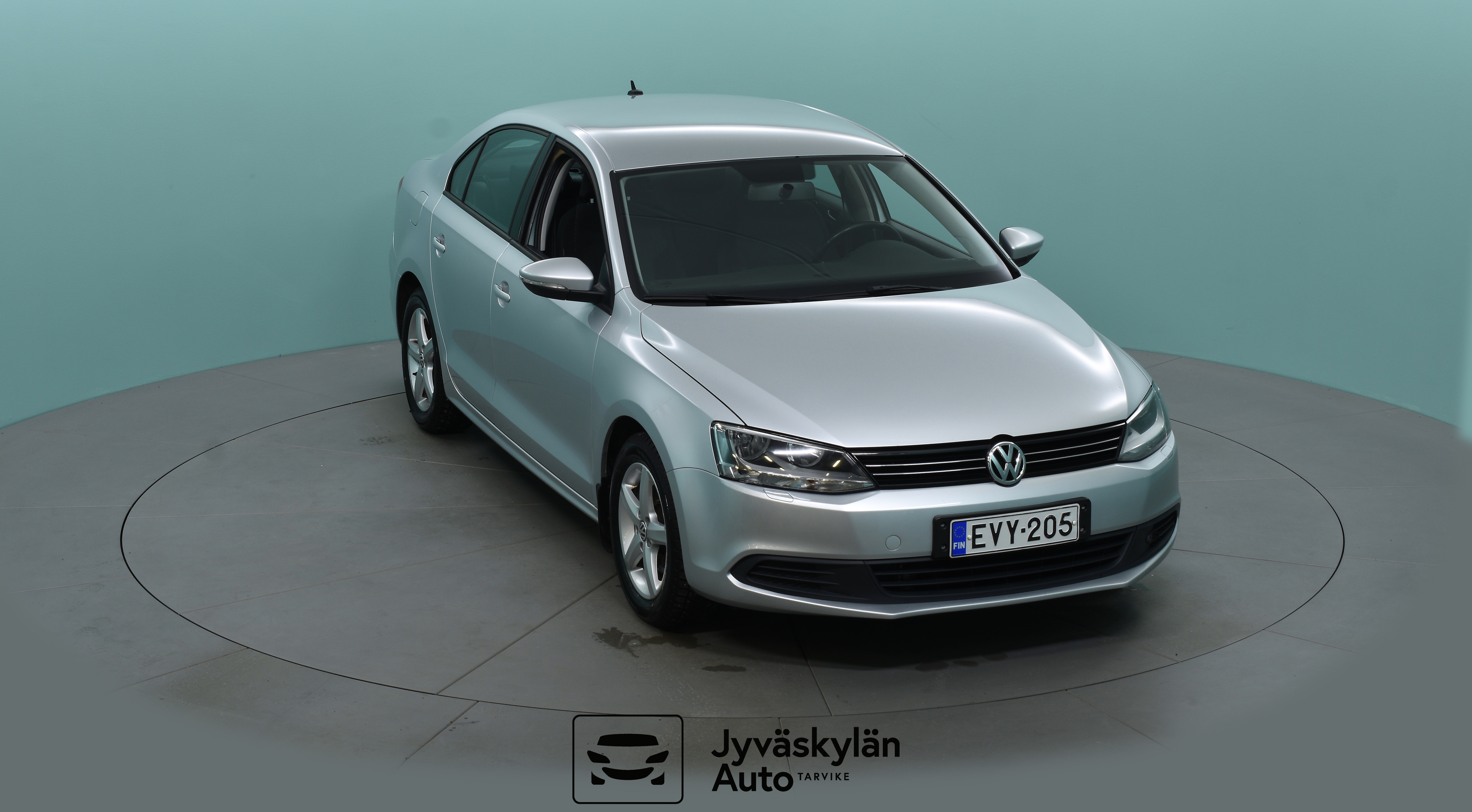 VOLKSWAGEN Jetta 2013