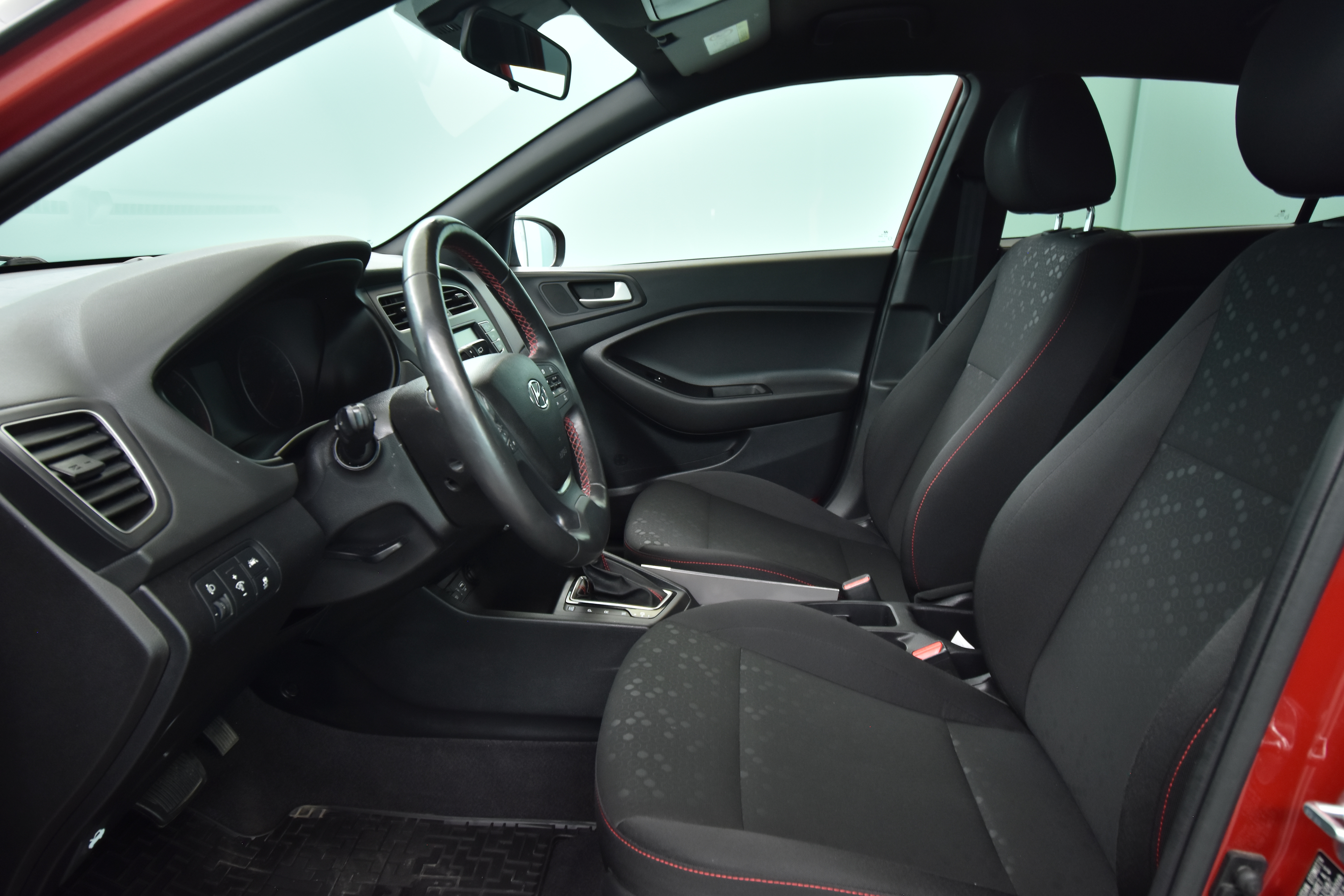 HYUNDAI i20 Hatchback 2020