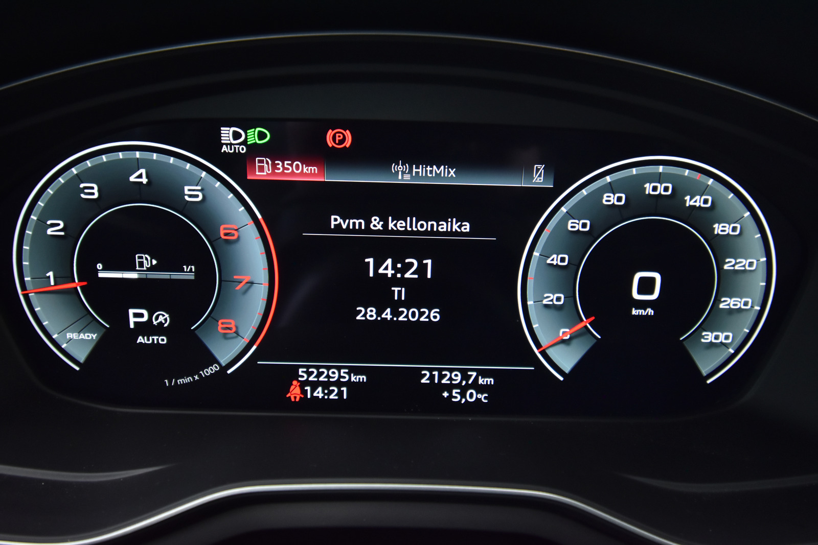 AUDI A4 2022