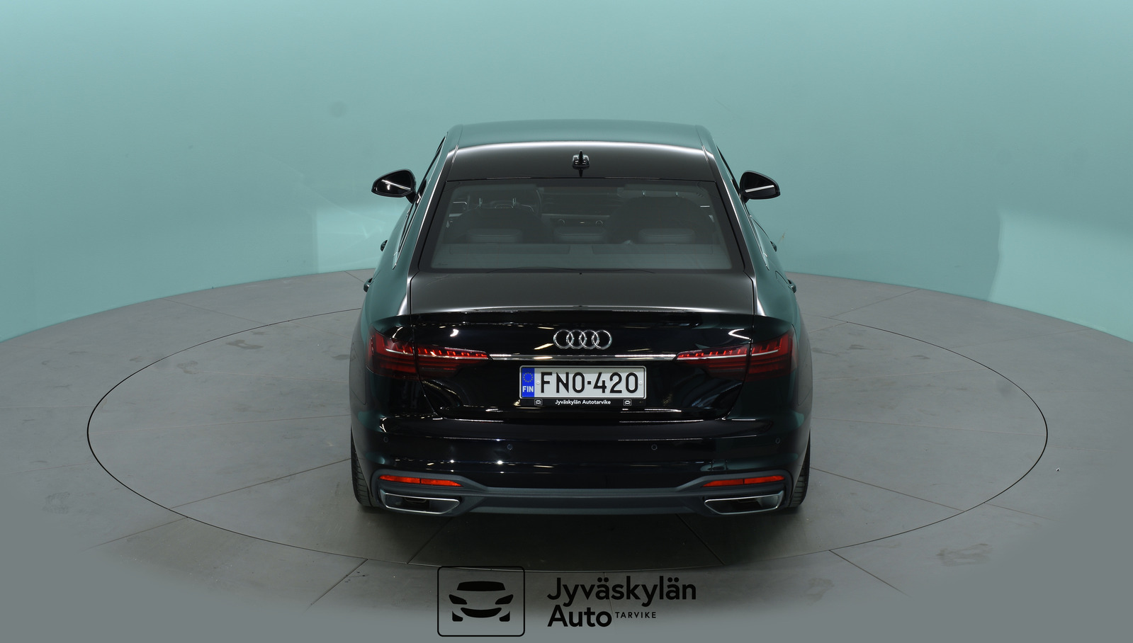 AUDI A4 2022