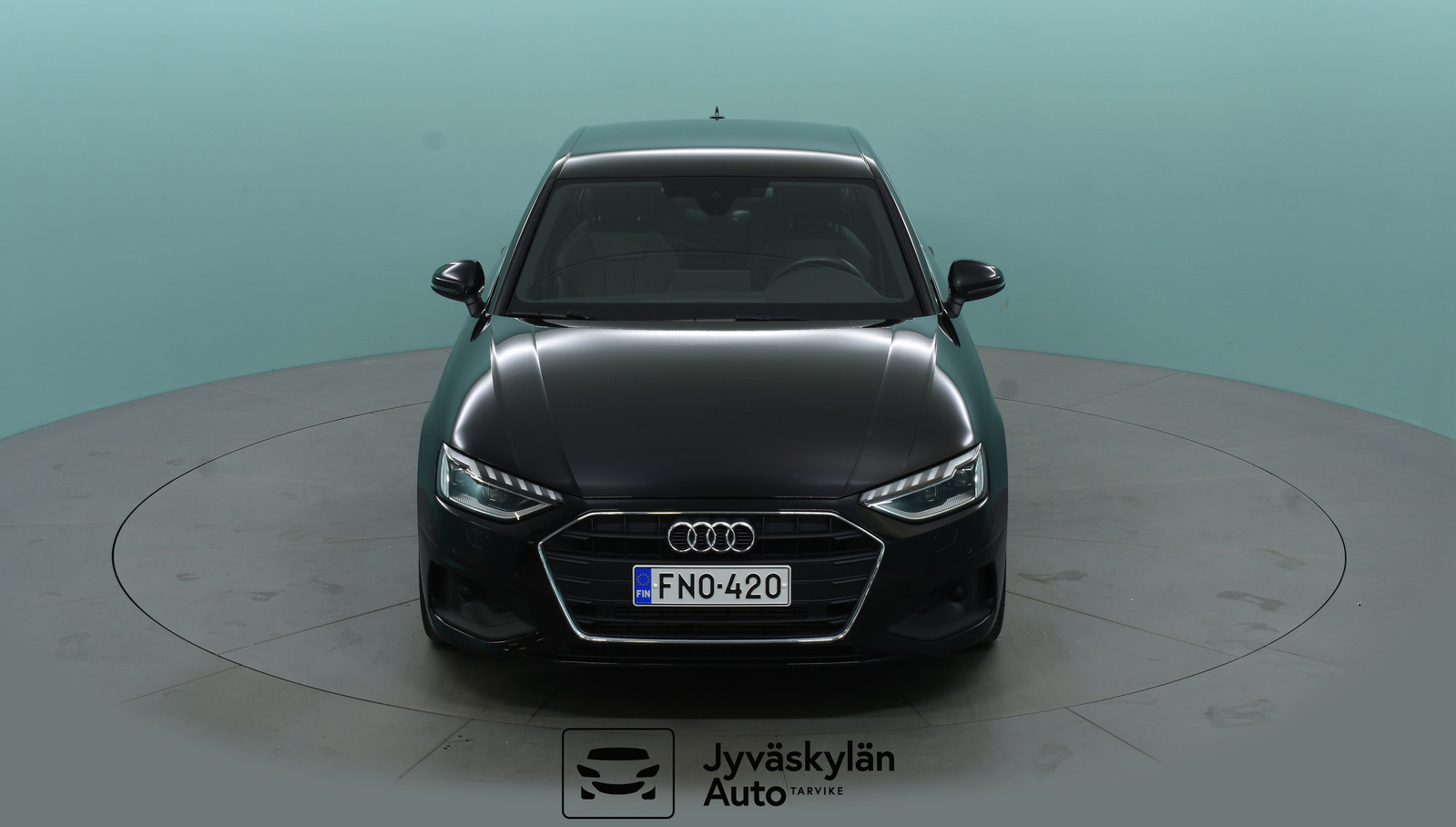 AUDI A4 2022