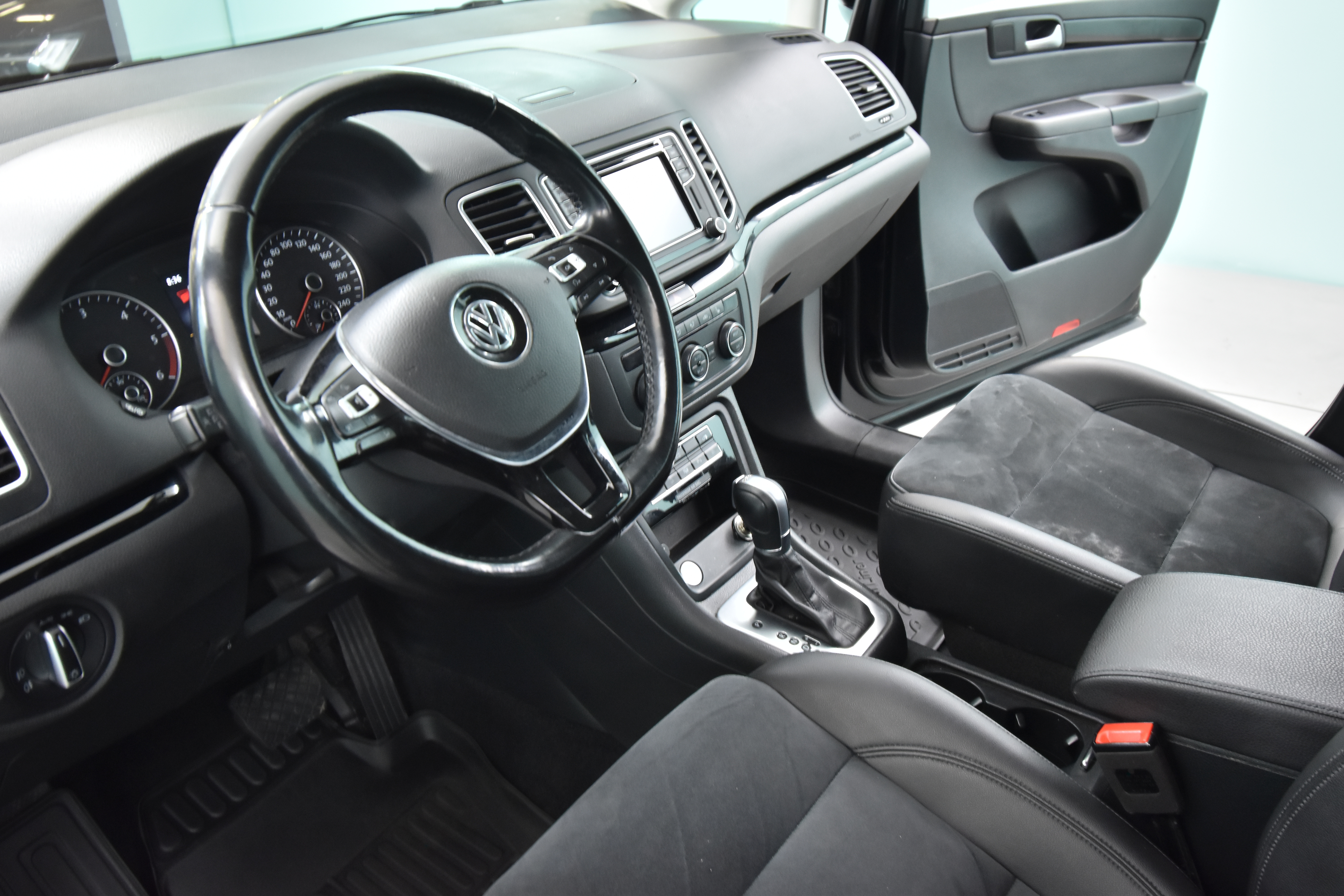 VOLKSWAGEN Sharan 2020