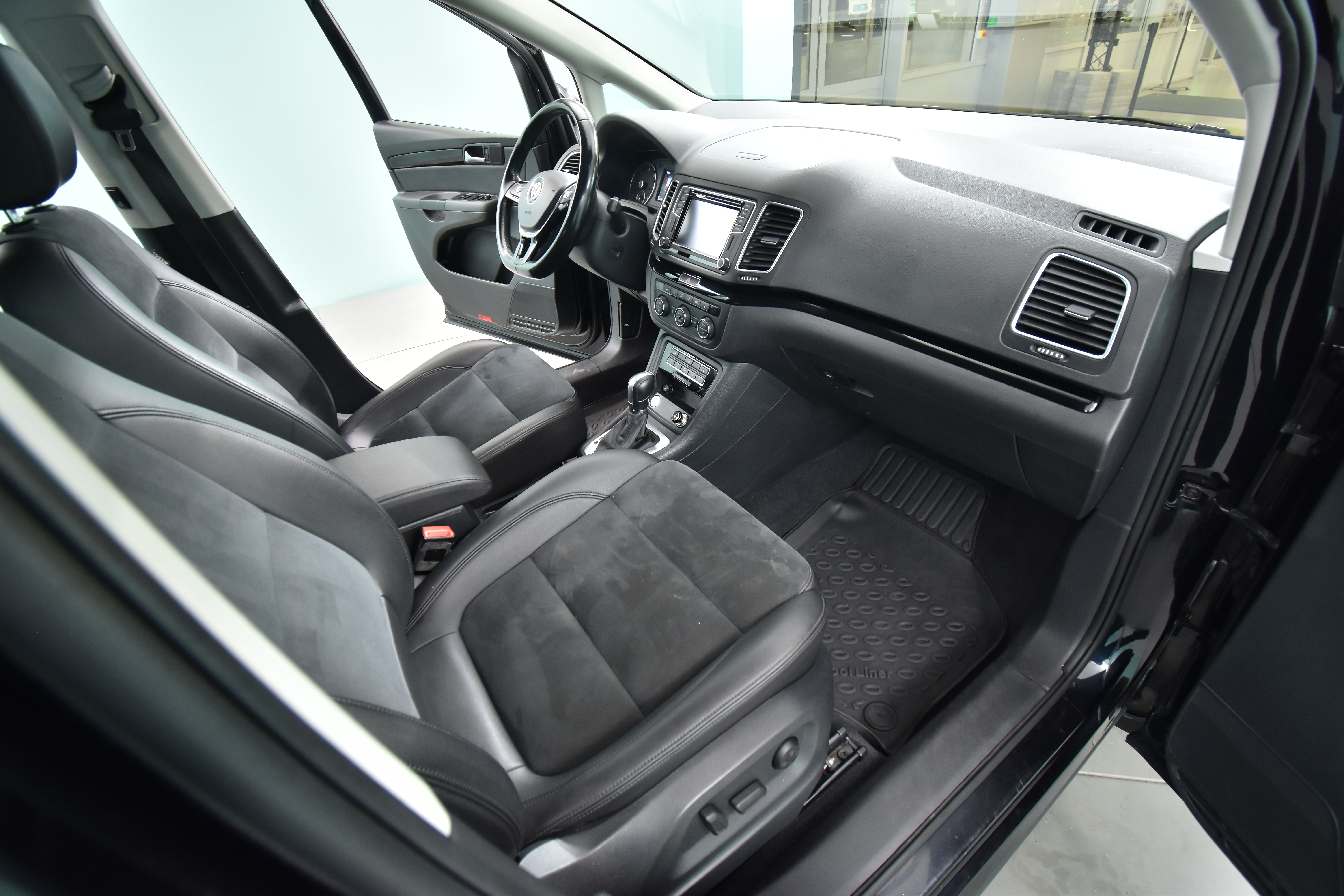 VOLKSWAGEN Sharan 2020