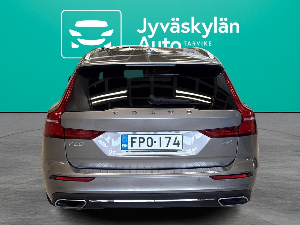 VOLVO V60 2020