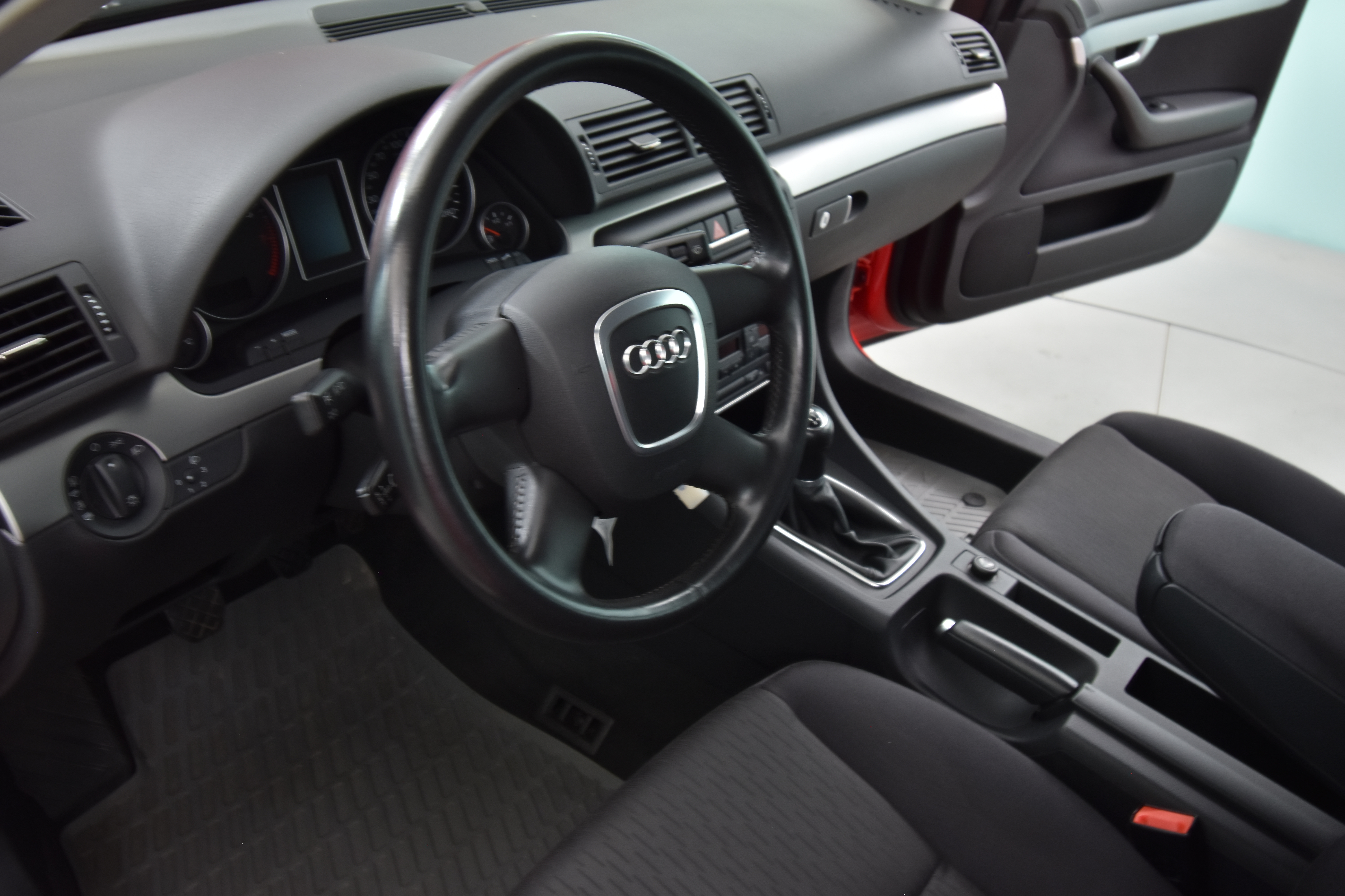 AUDI A4 2006