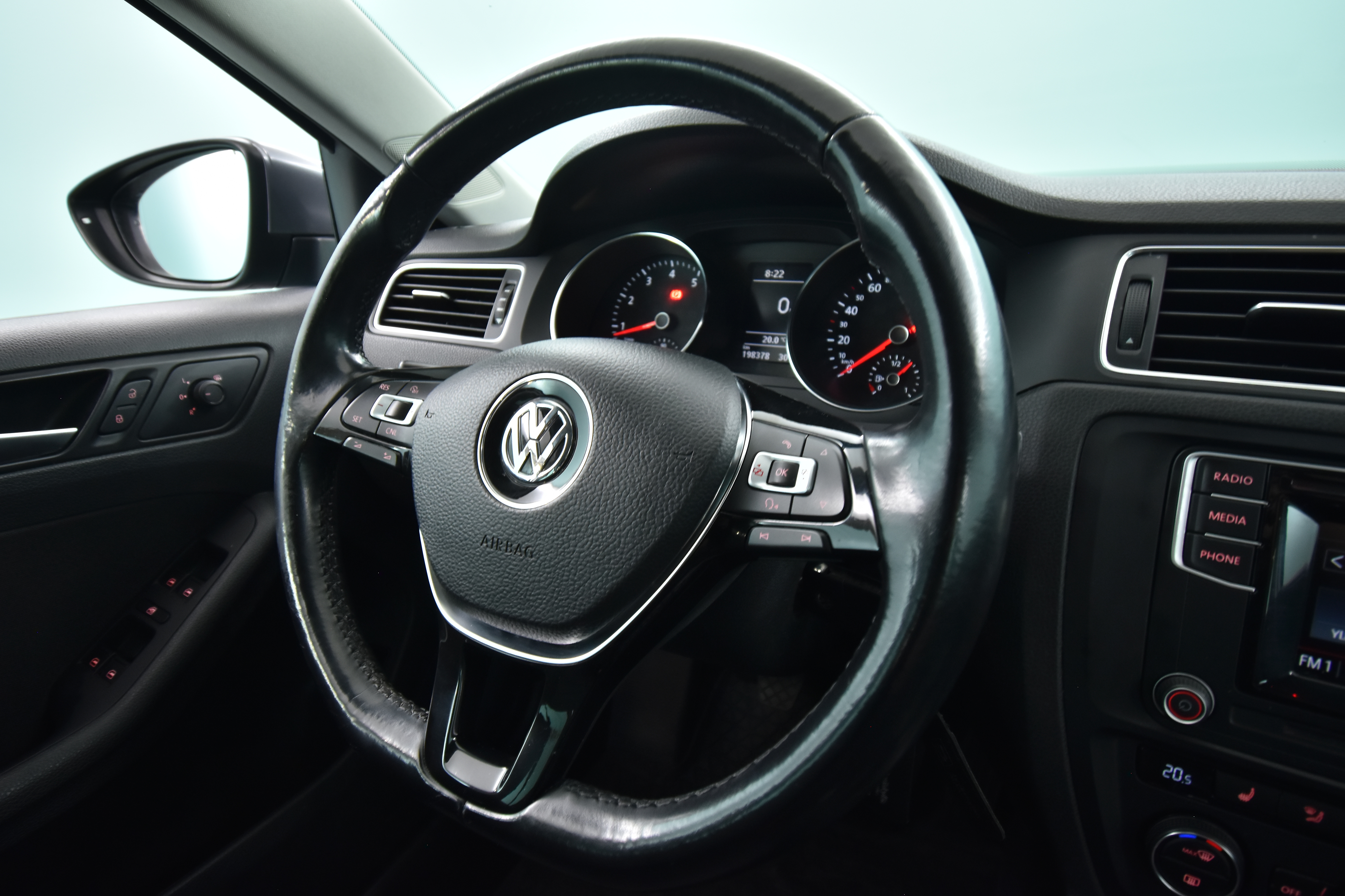 VOLKSWAGEN Jetta 2017