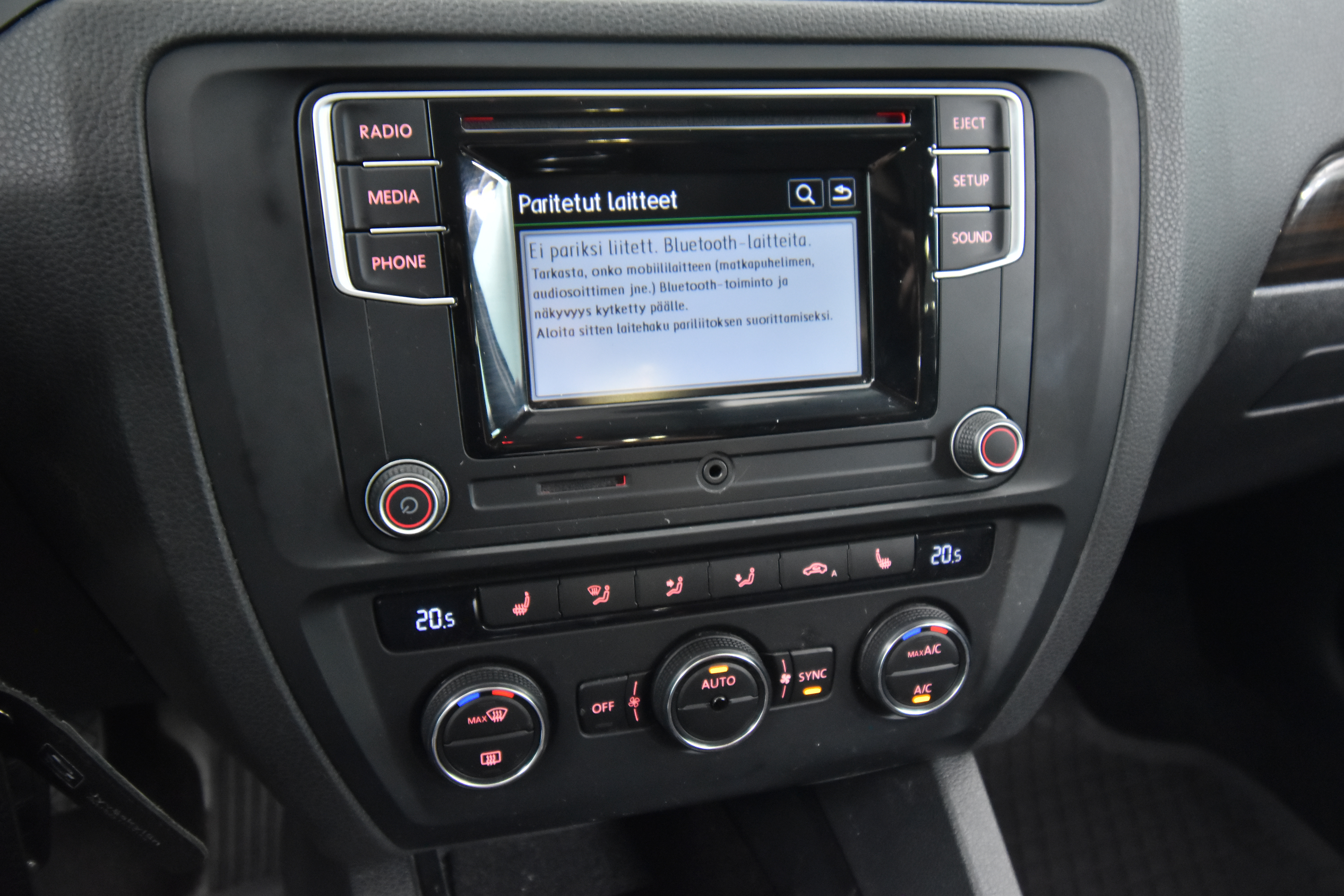 VOLKSWAGEN Jetta 2017