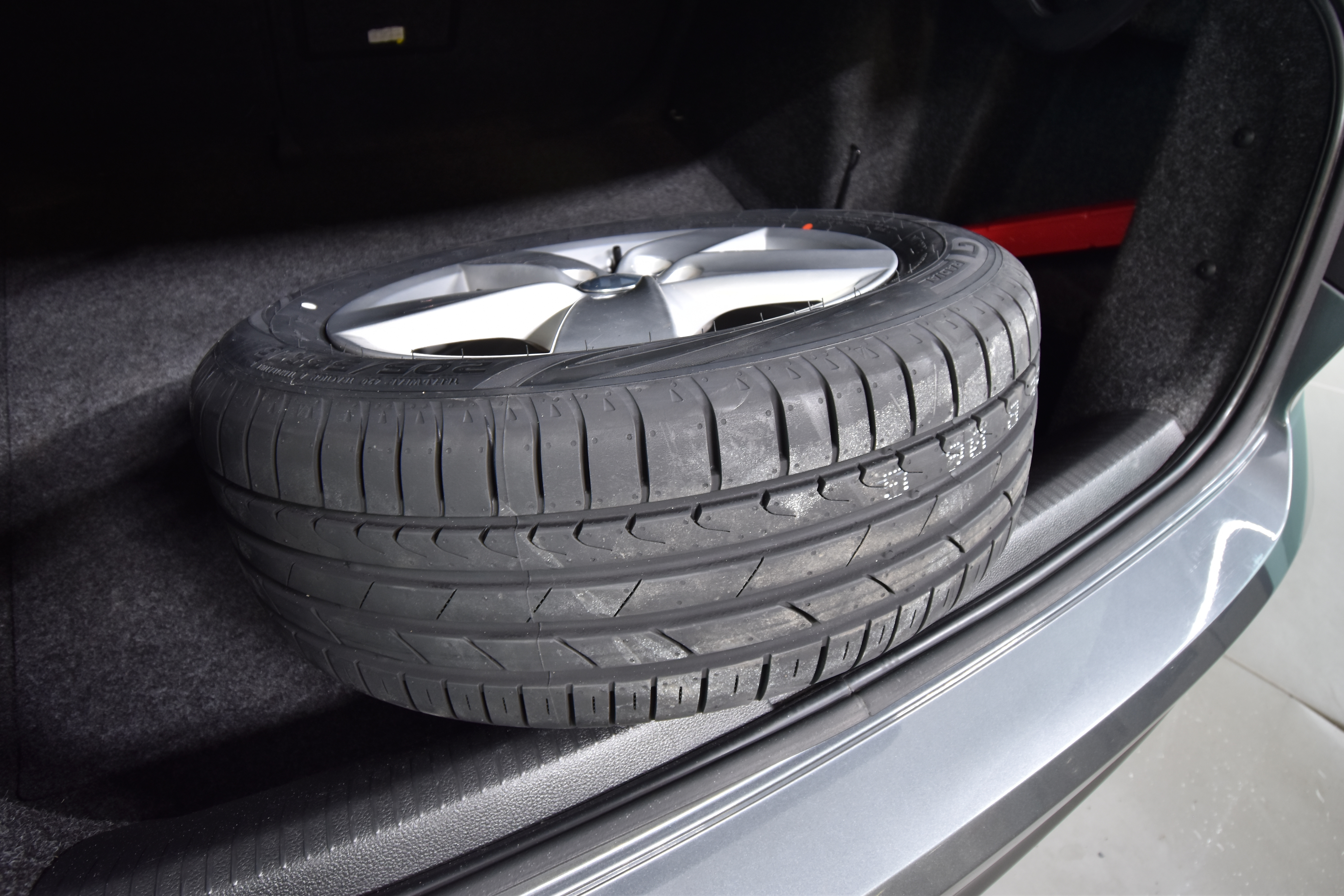 VOLKSWAGEN Jetta 2017