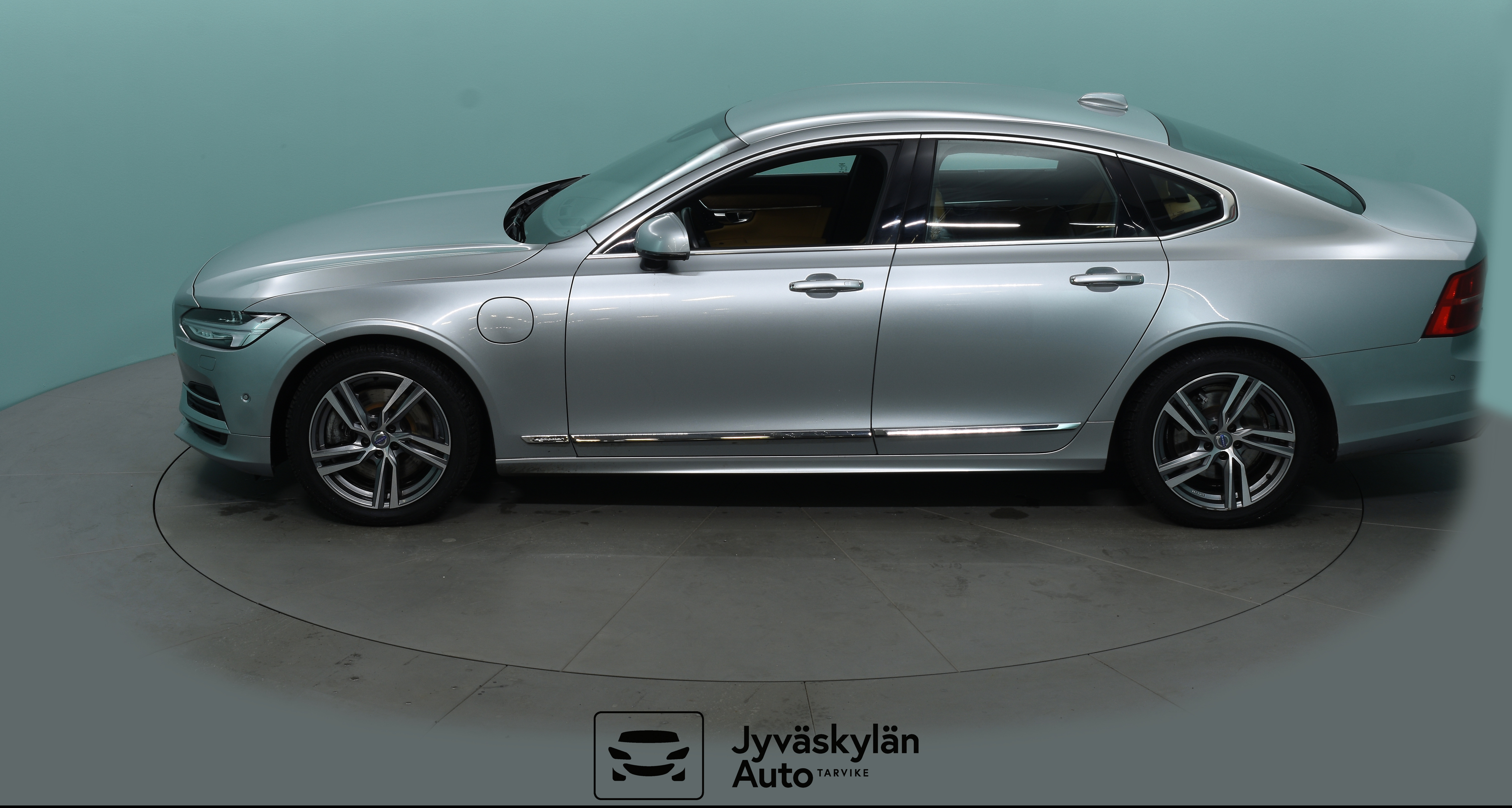 VOLVO S90 2019