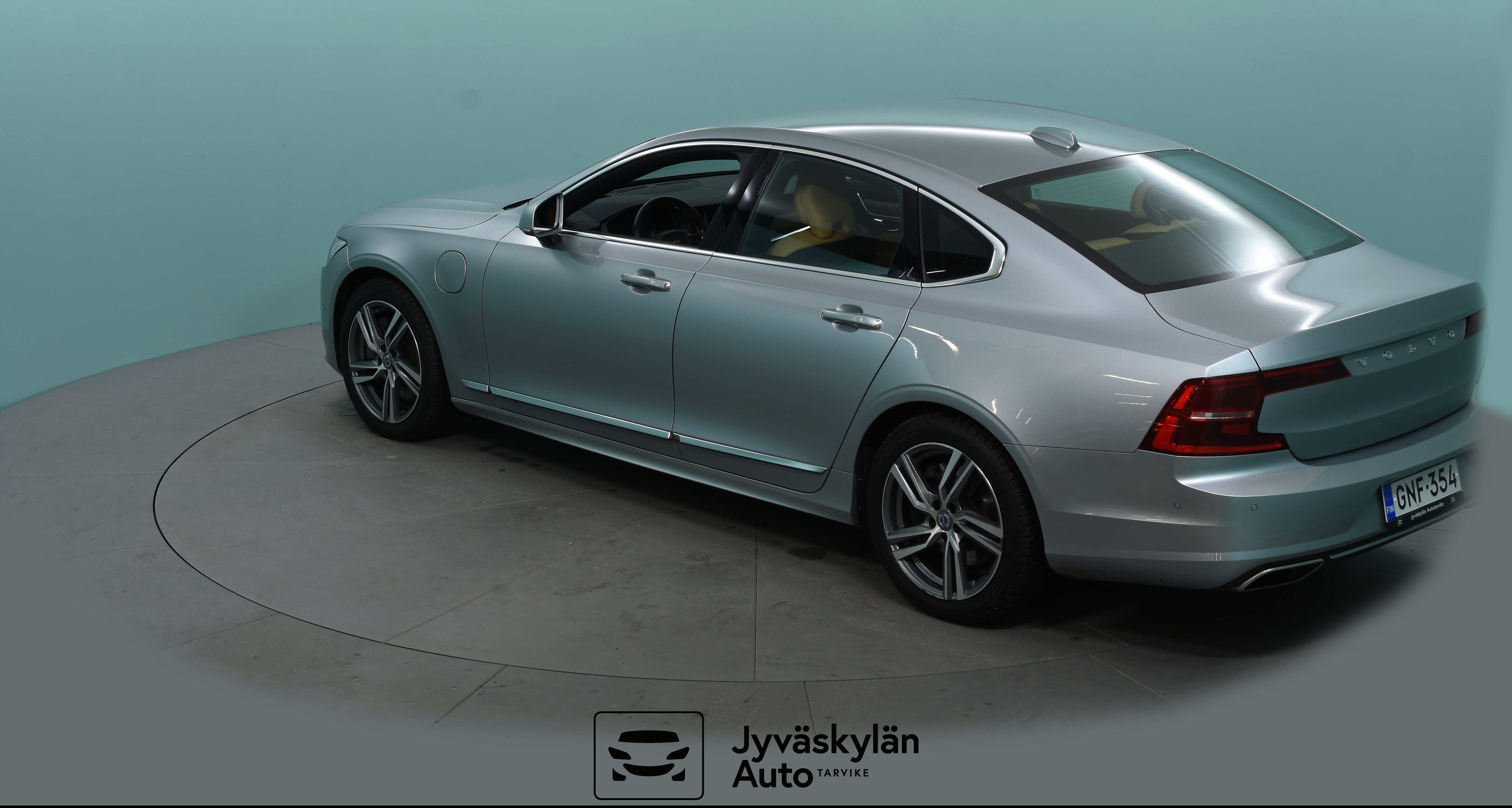 VOLVO S90 2019