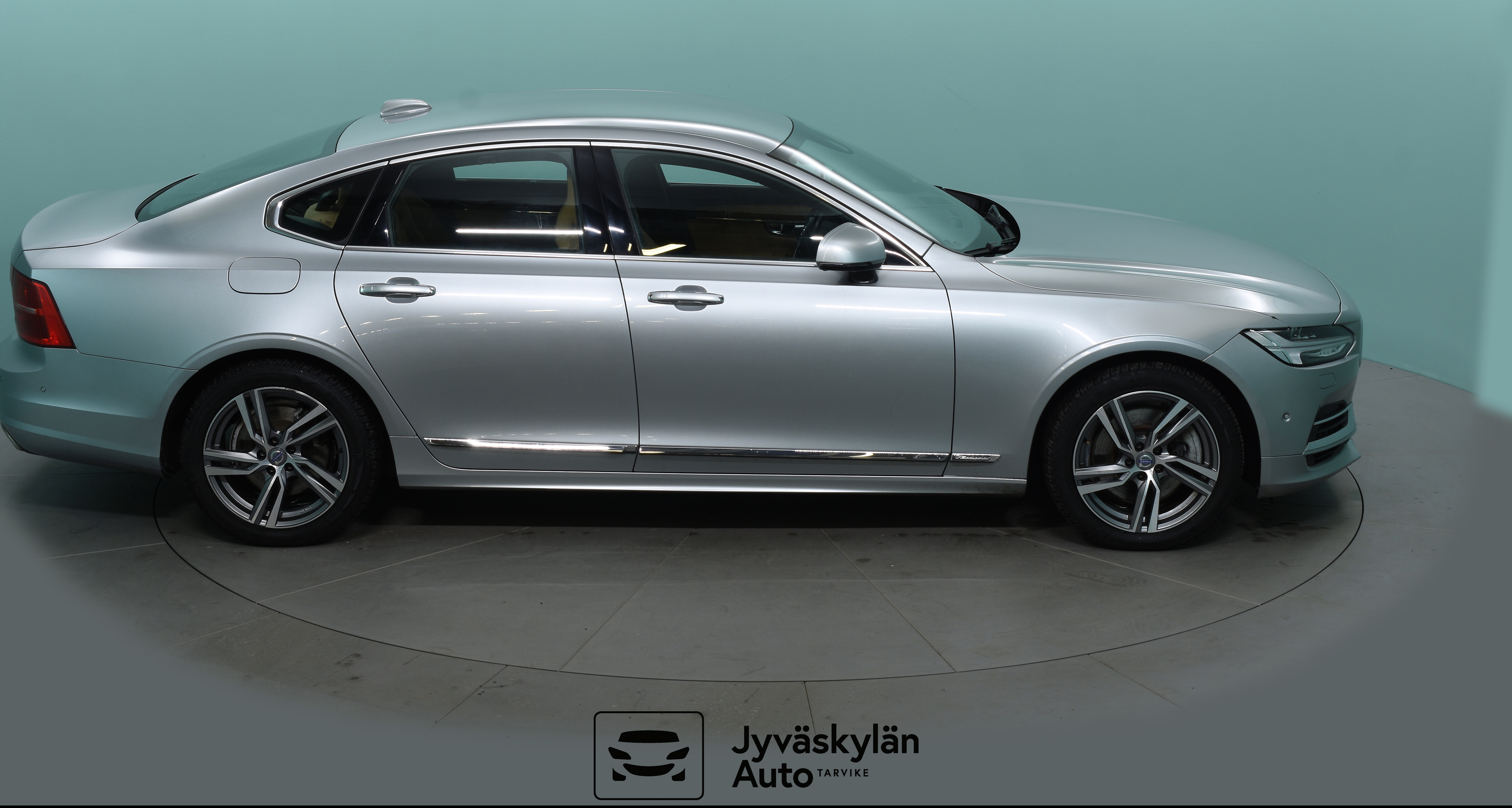 VOLVO S90 2019