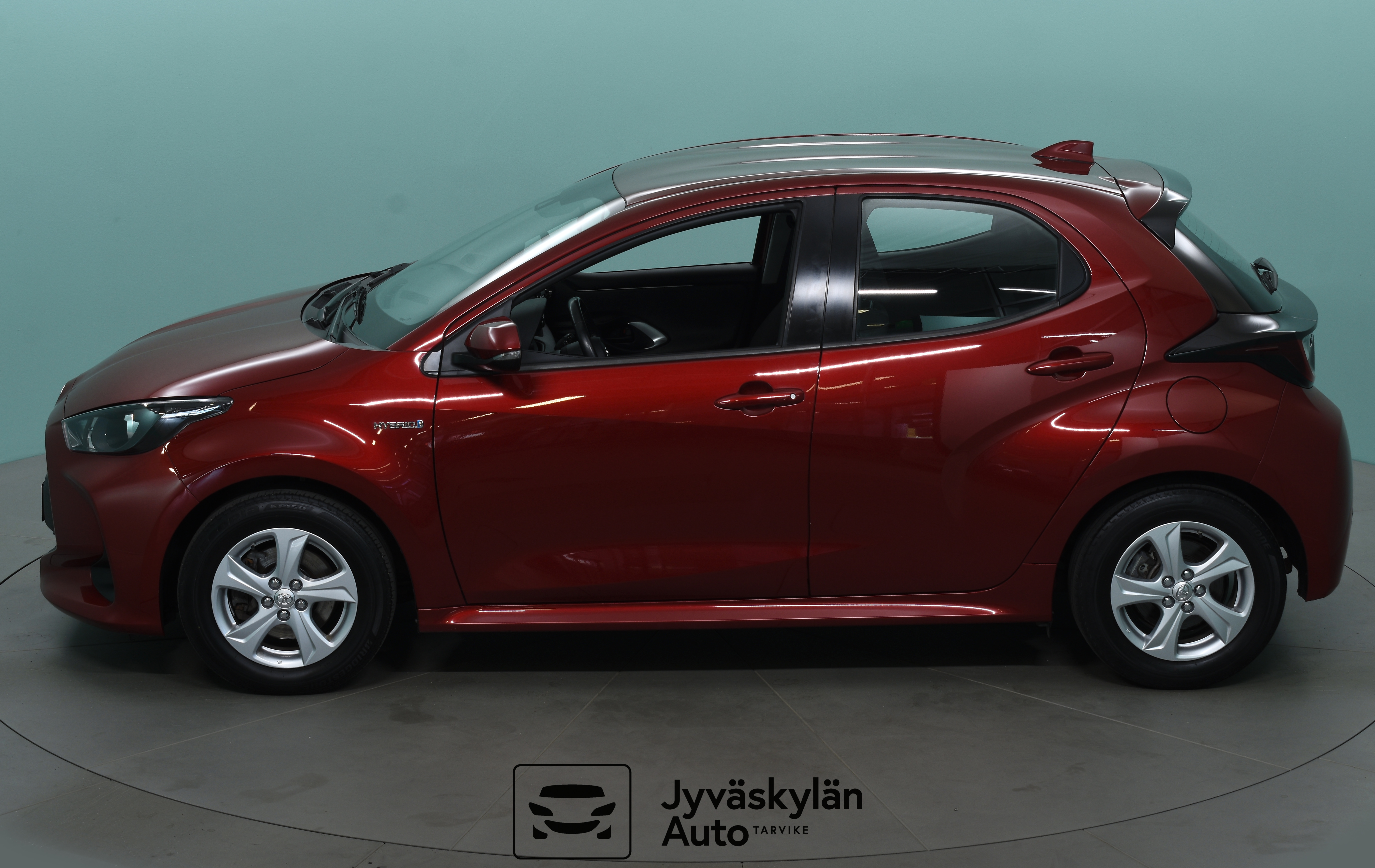 TOYOTA Yaris 2020