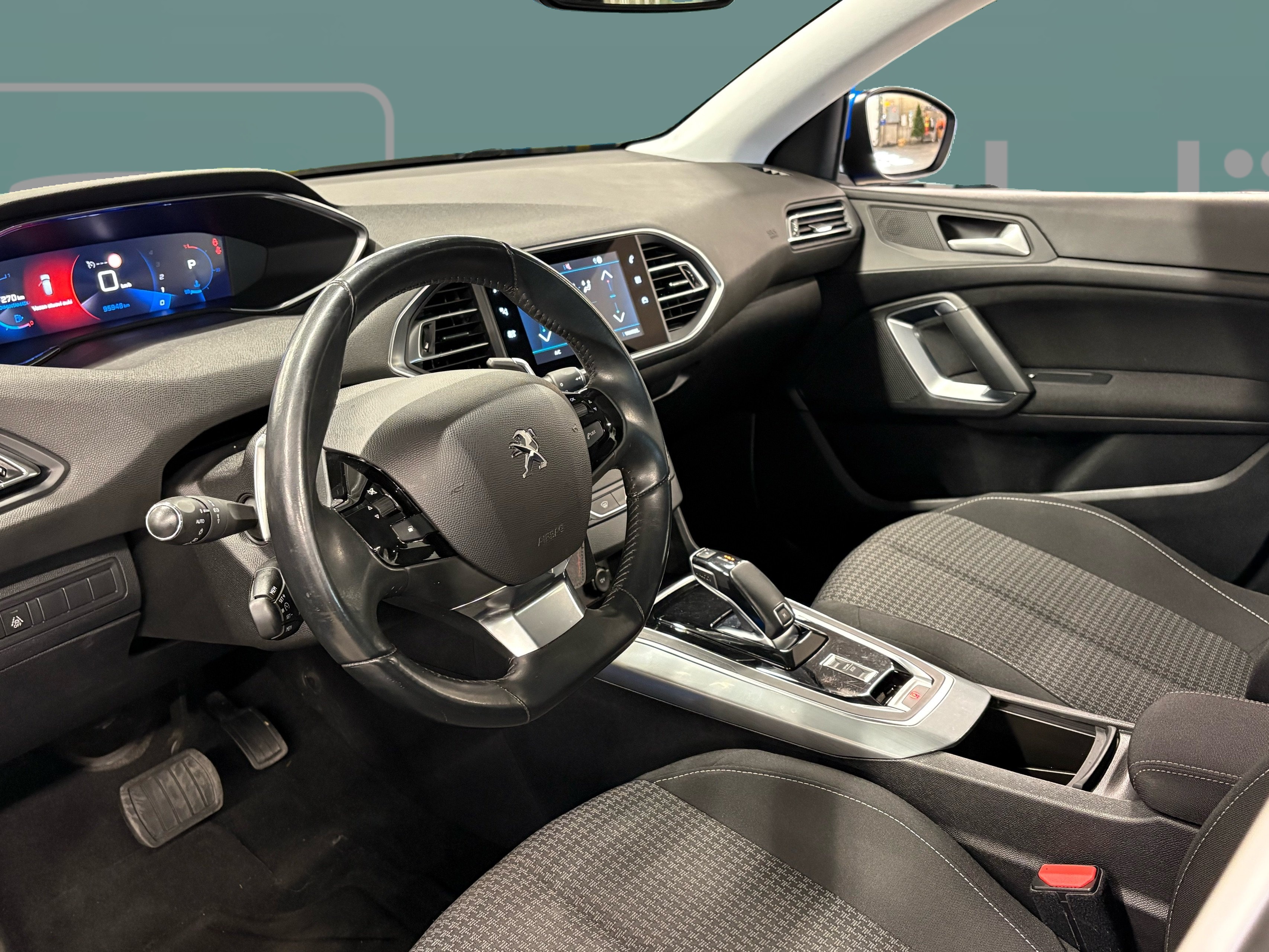 PEUGEOT 308 2020