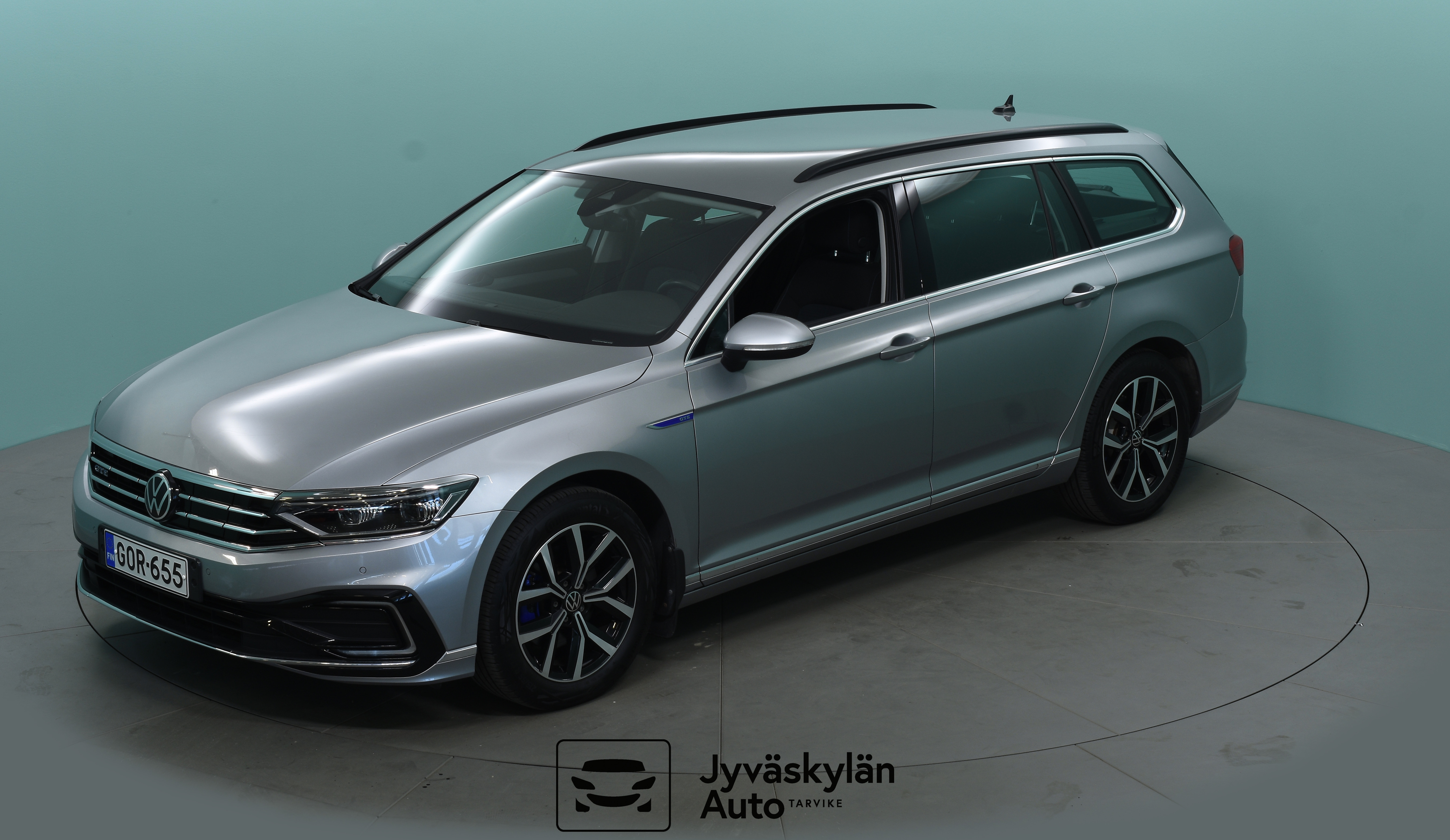 VOLKSWAGEN Passat 2021