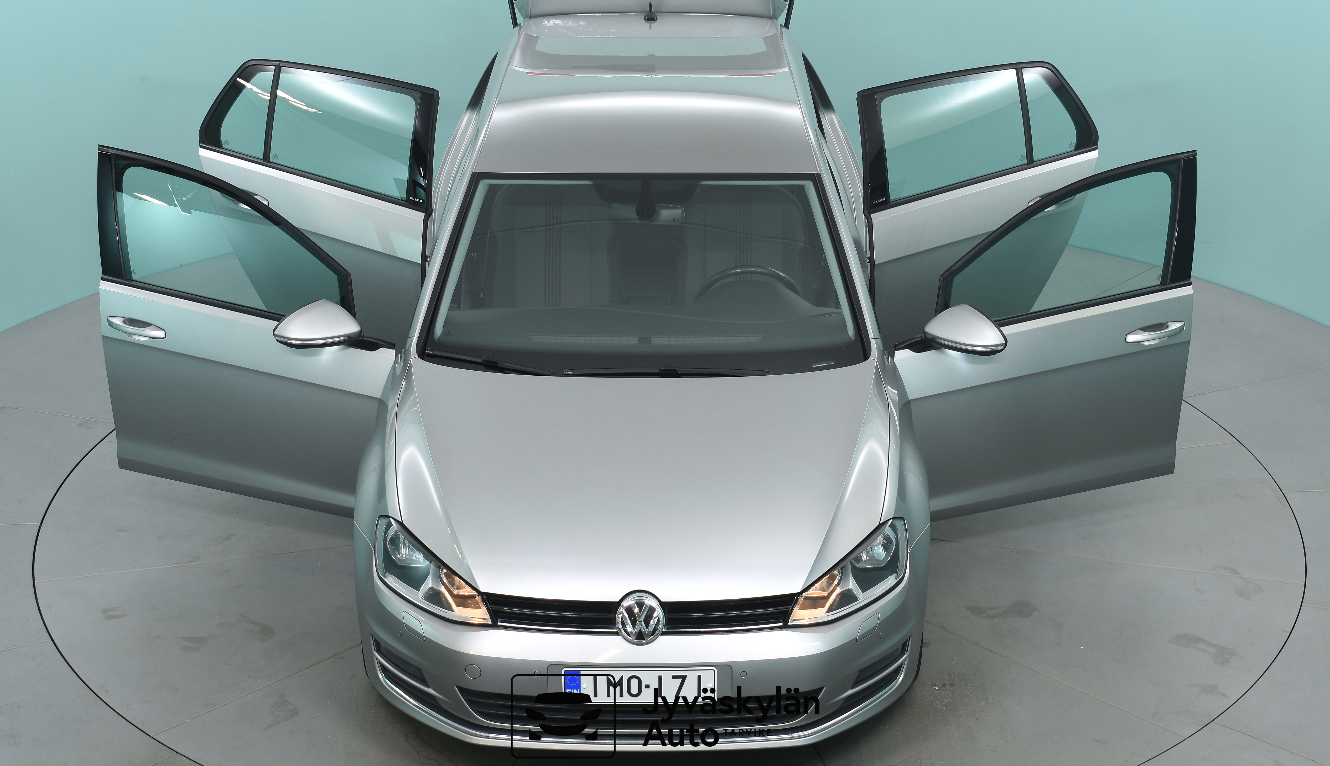 VOLKSWAGEN Golf 2016
