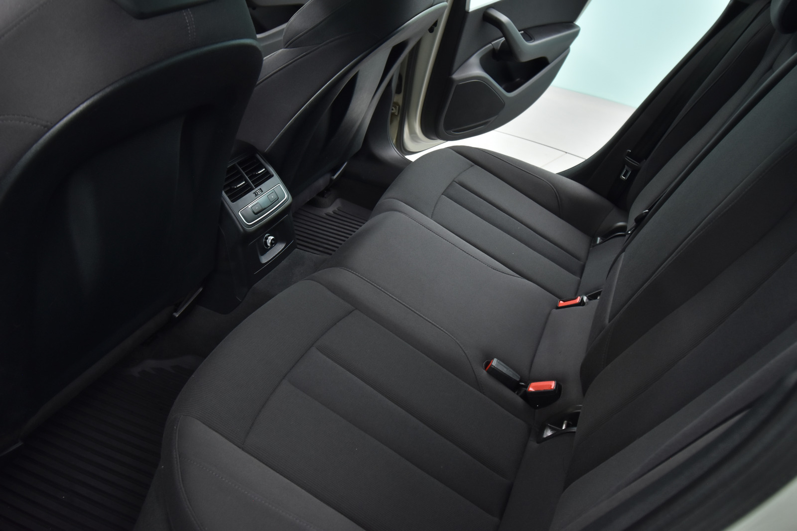 AUDI A4 allroad quattro 2017