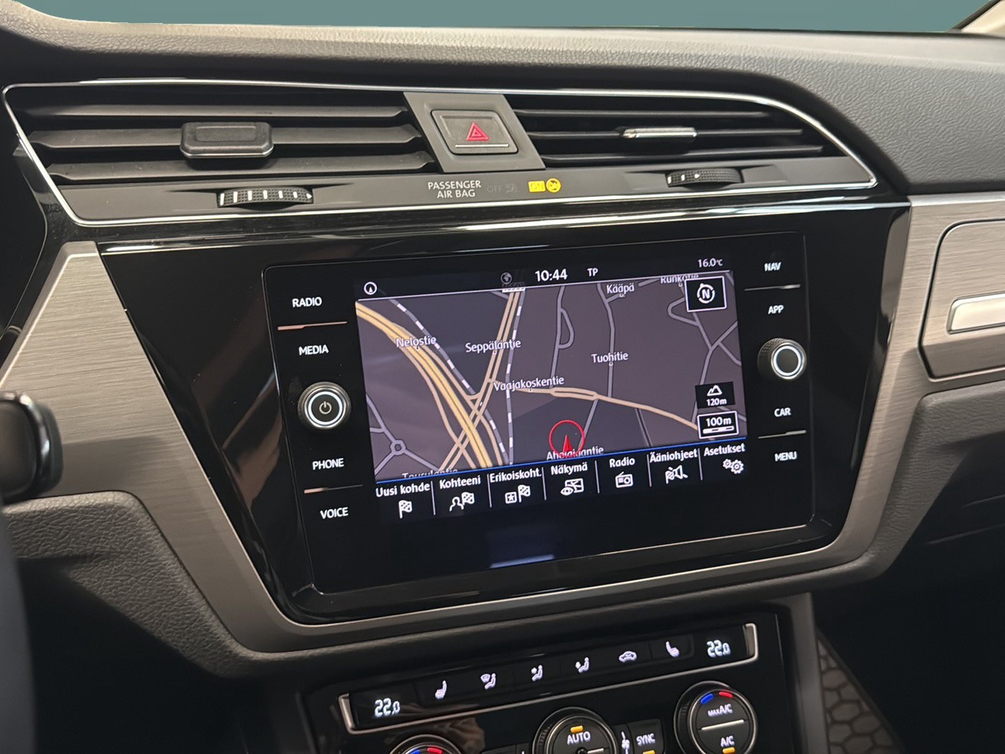 VOLKSWAGEN Touran 2018