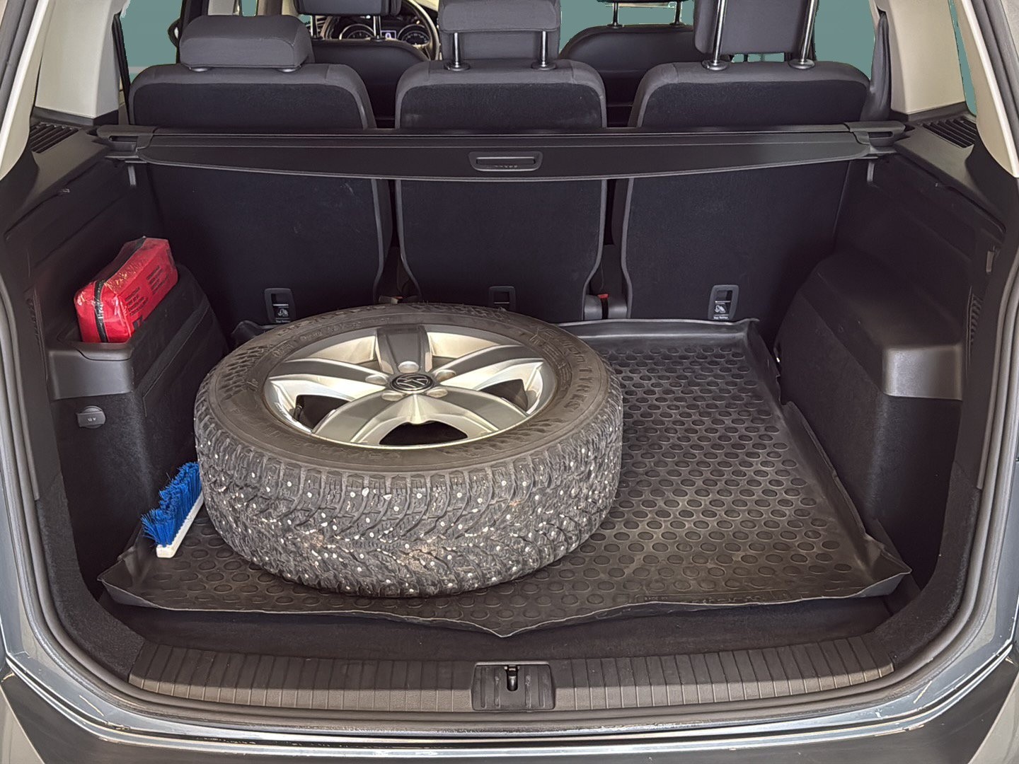 VOLKSWAGEN Touran 2018